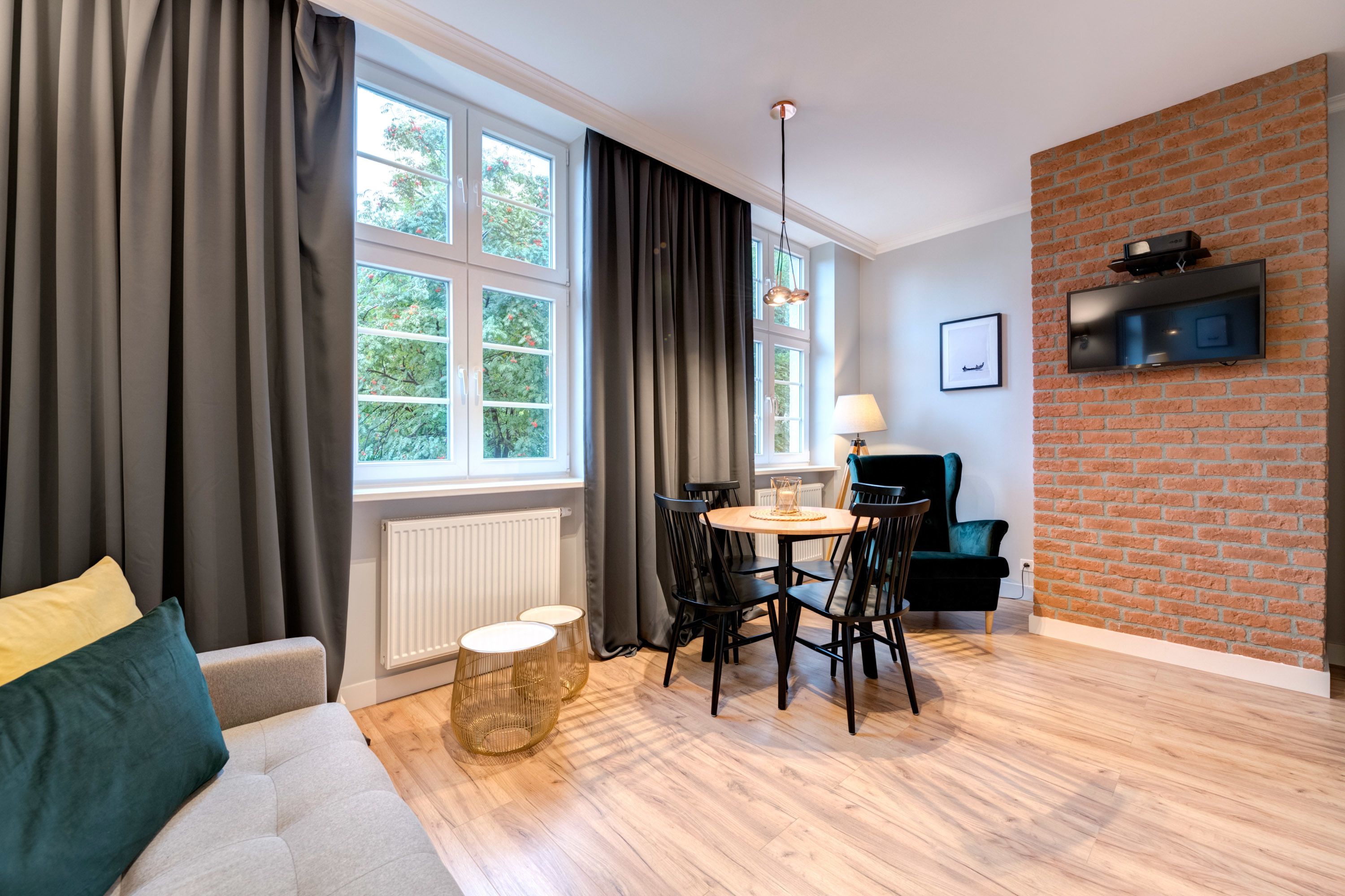 Dom & House - Apartments Old Town Ogarna