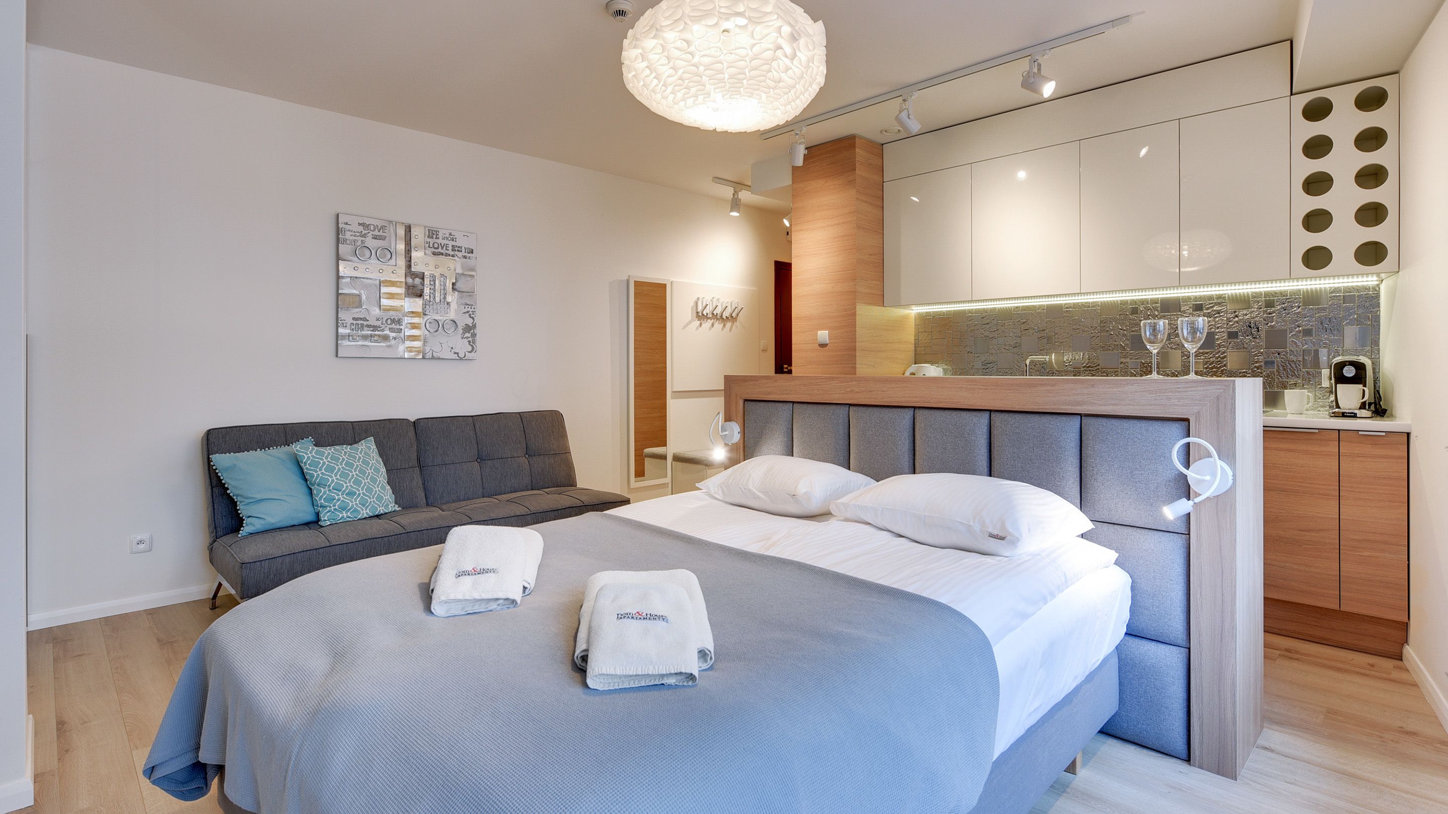 Dom & House - Apartments Old Town Ogarna