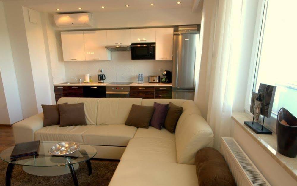 IRS Royal Apartments - IRS Aviator