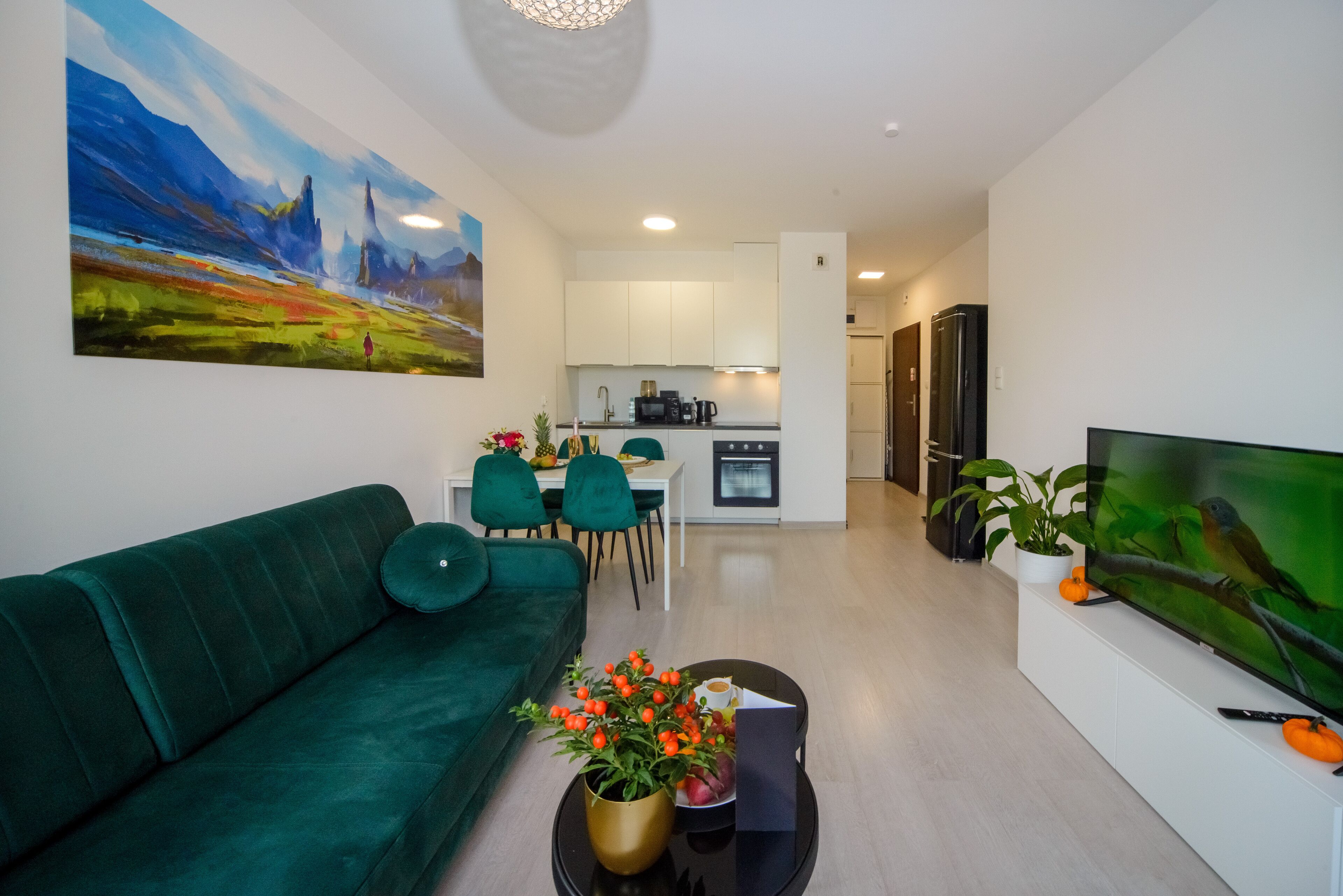 Maya's Apartments