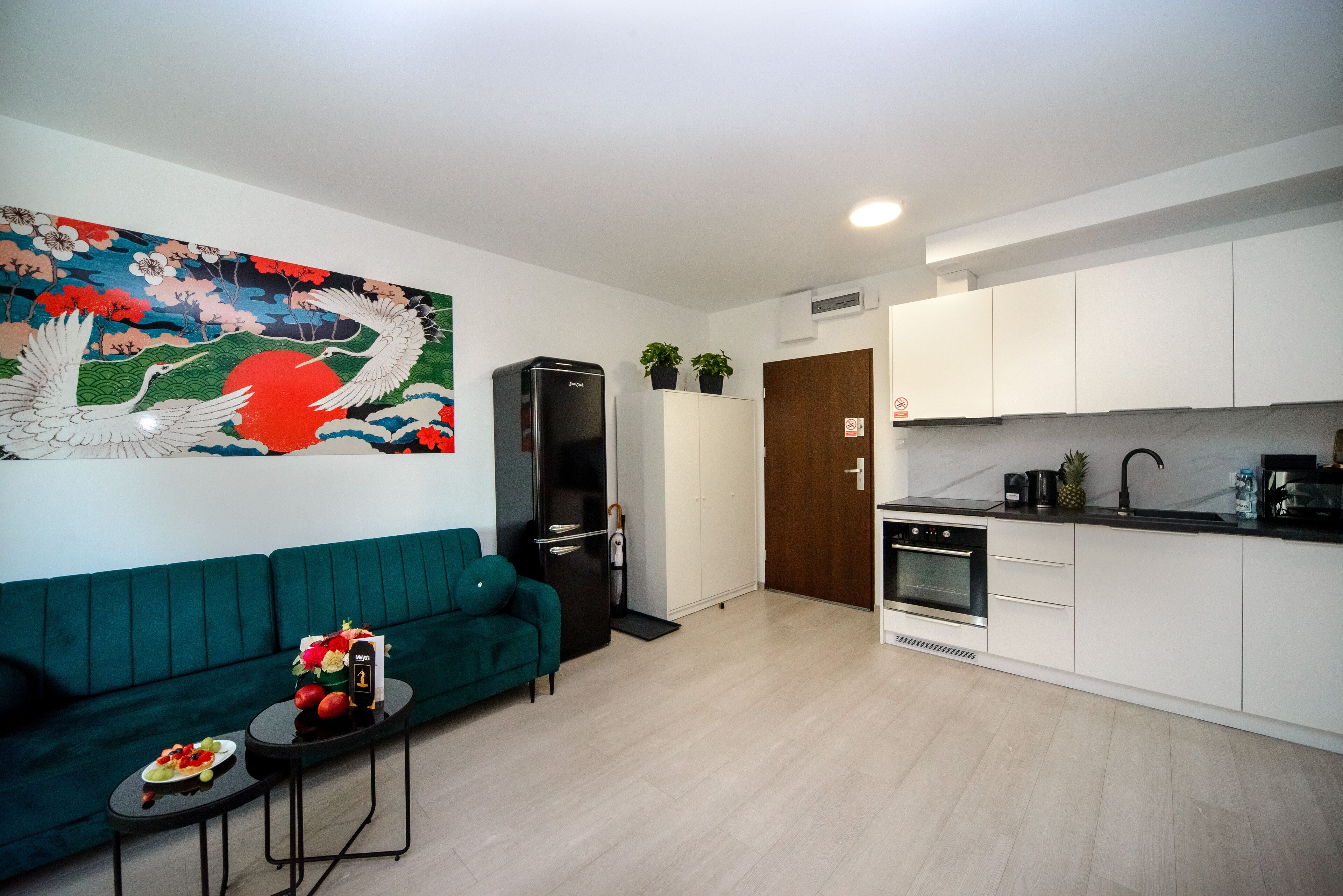 Maya's Apartments