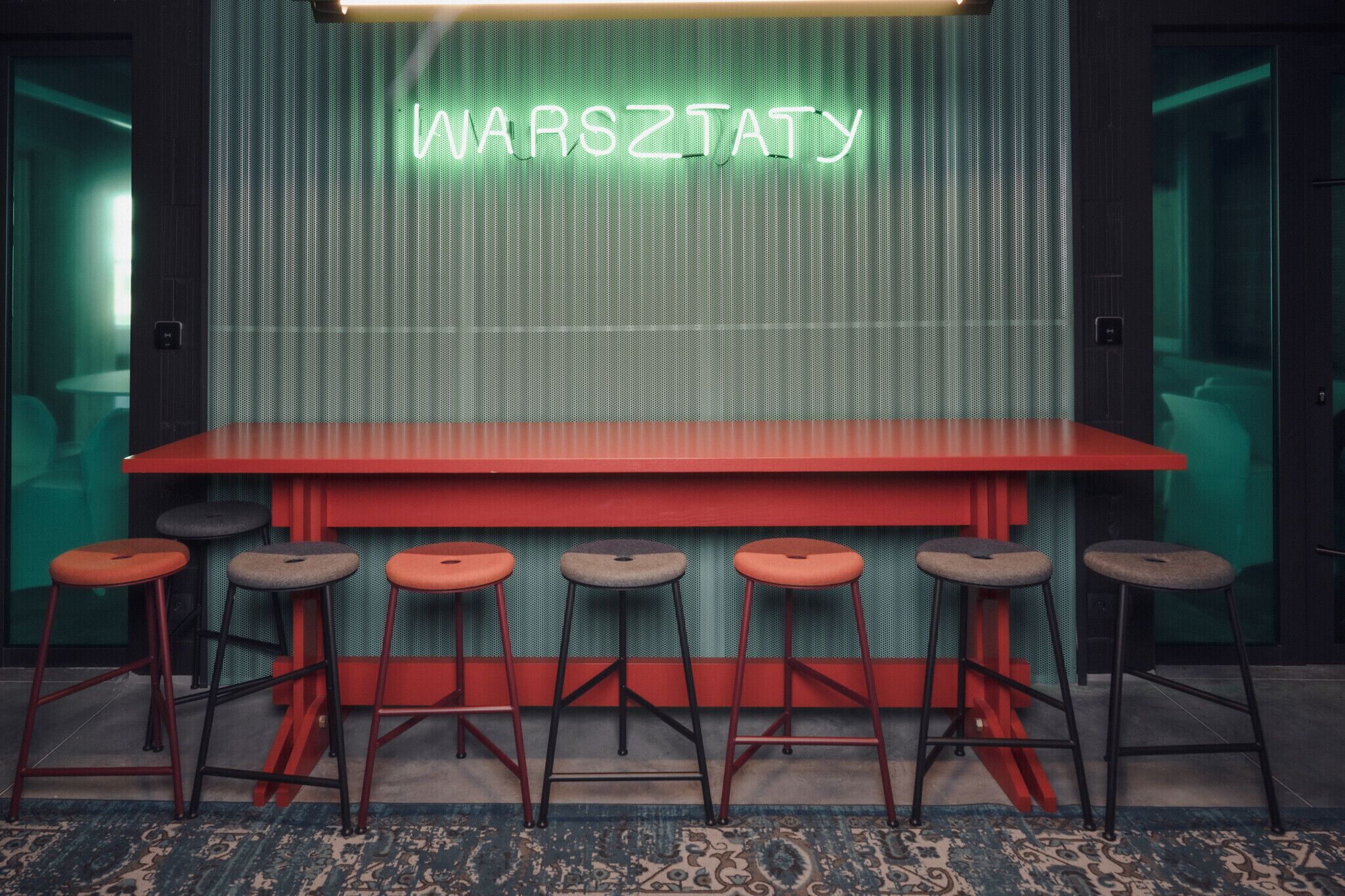 Montownia Lofts & Experience