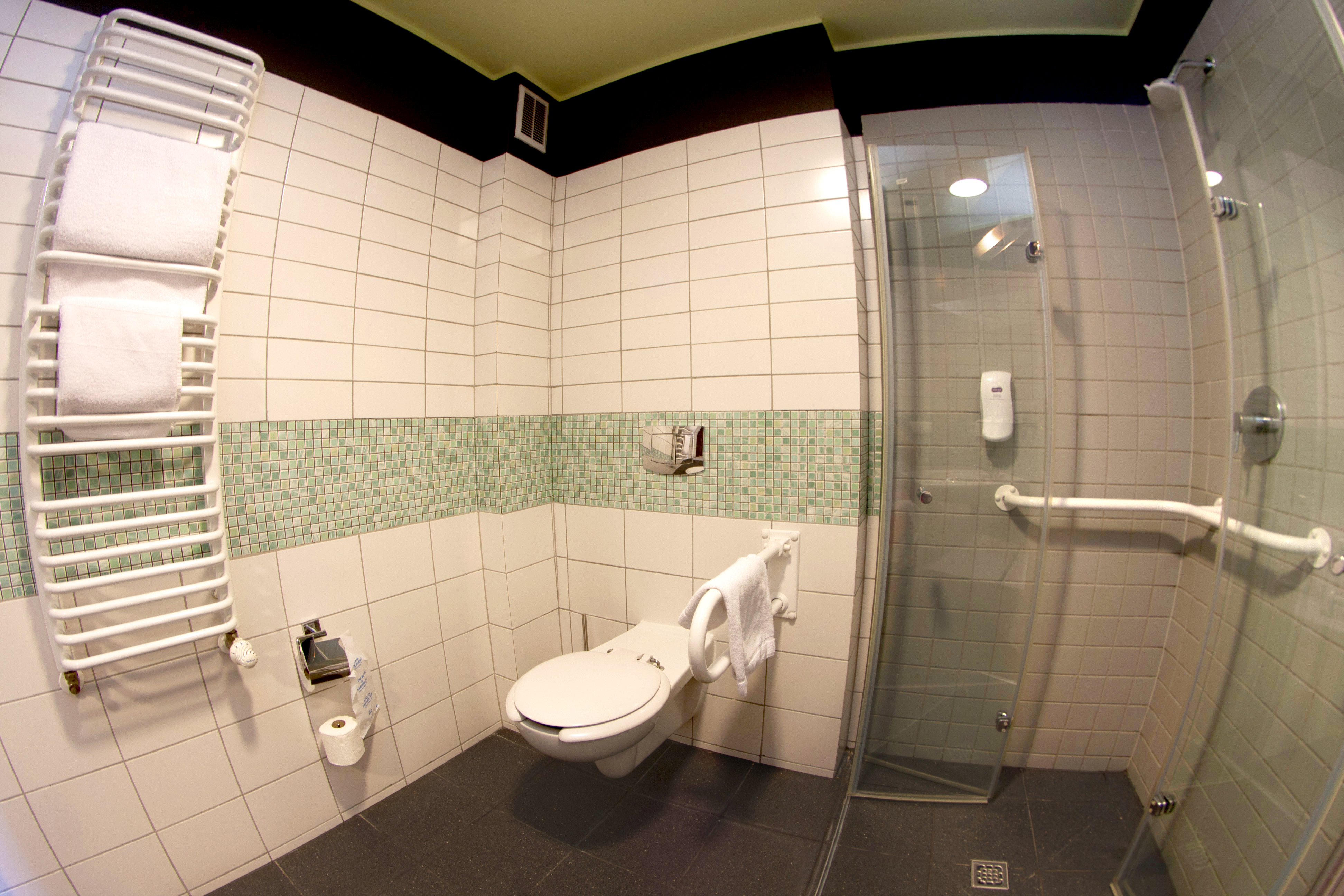 Hotton Hotel