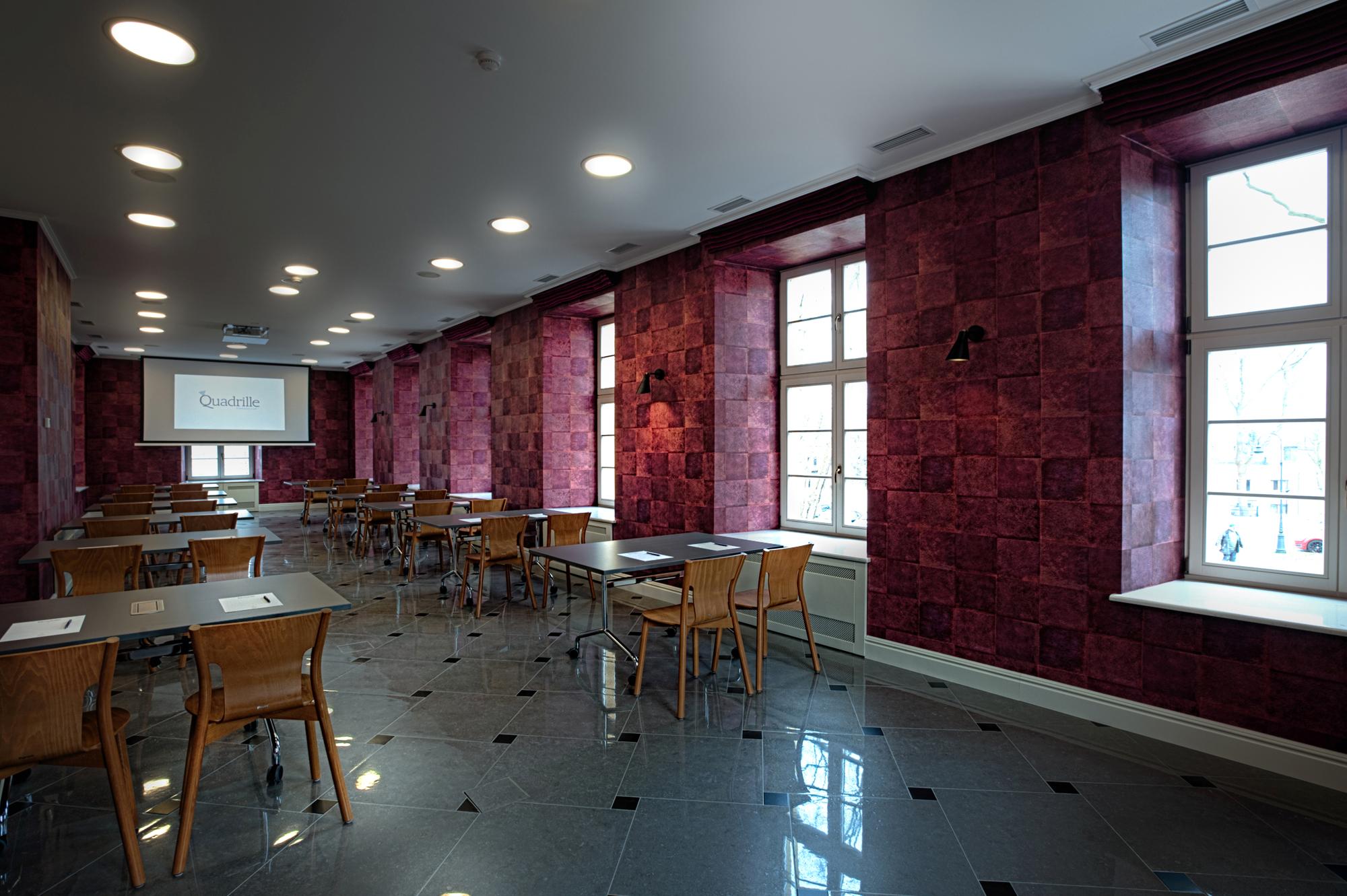 Quadrille Hotel & Spa