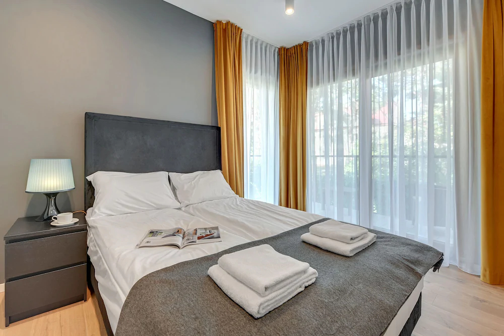Flats For Rent-Verano Residence