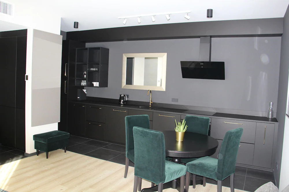 Flats For Rent-Verano Residence