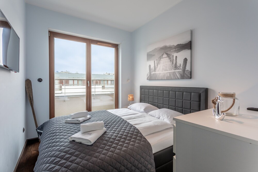 Ambria Apartments