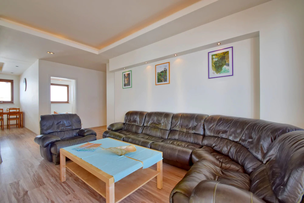 Ambria Apartments