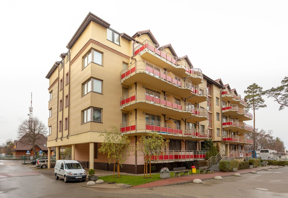 Ambria Apartments