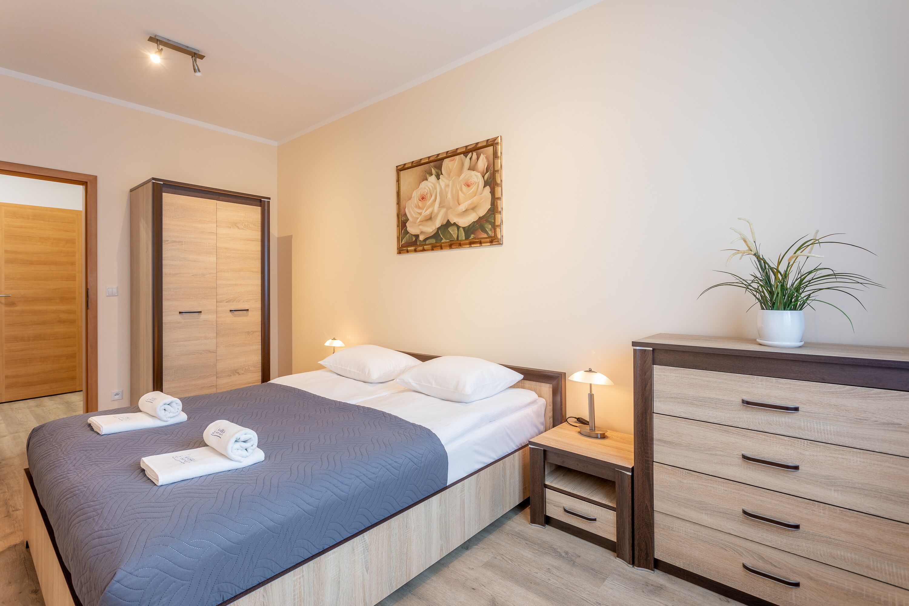 Ambria Apartments Platan Complex II