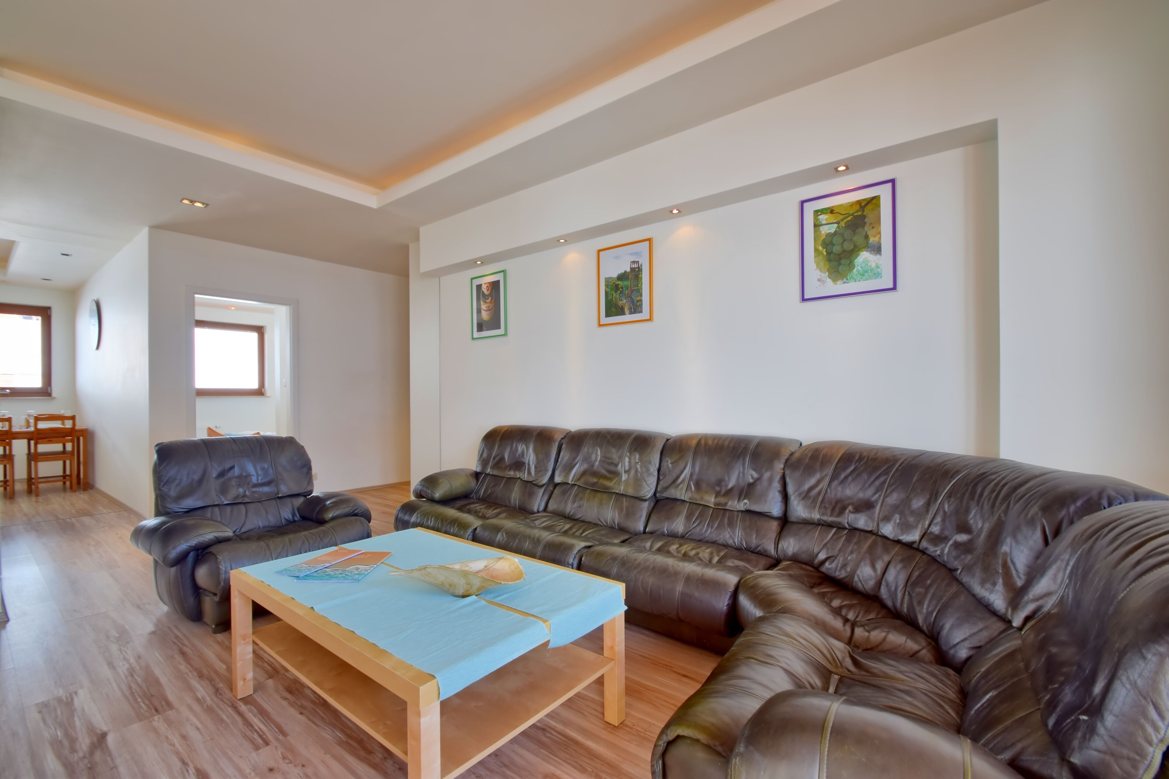 Ambria Apartments Platan Complex II