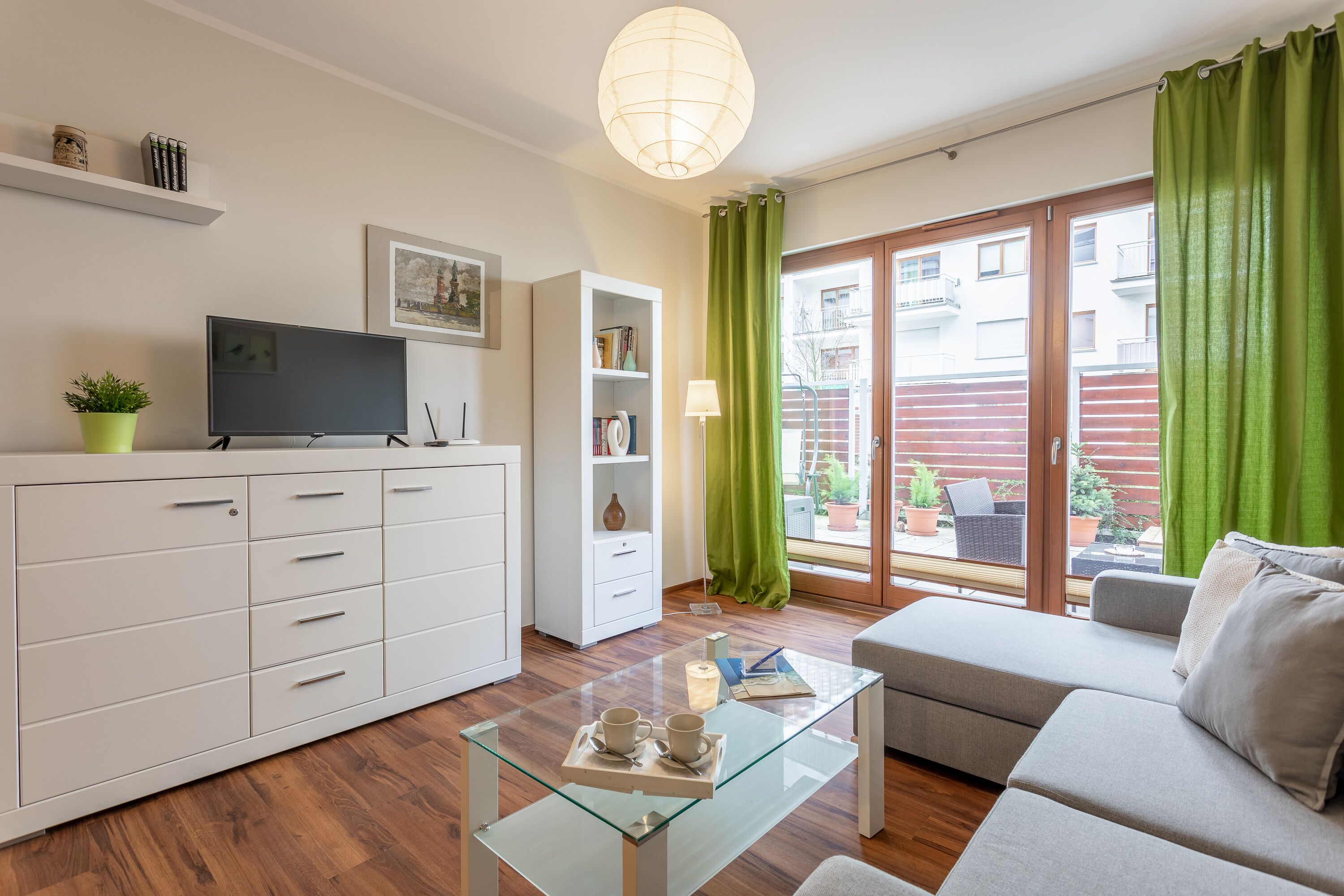 Ambria Apartments Platan Complex II