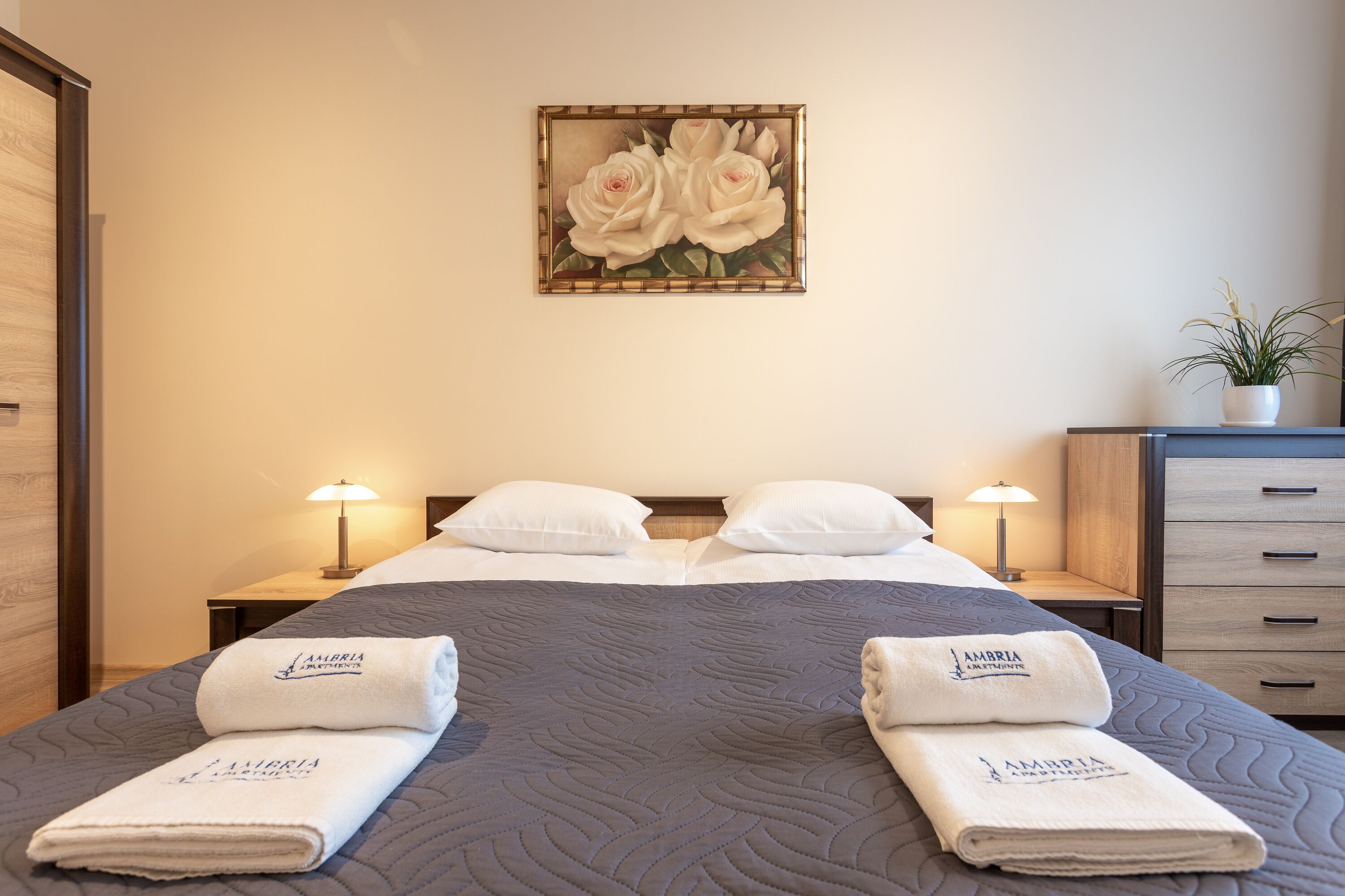 Ambria Apartments Platan Complex II