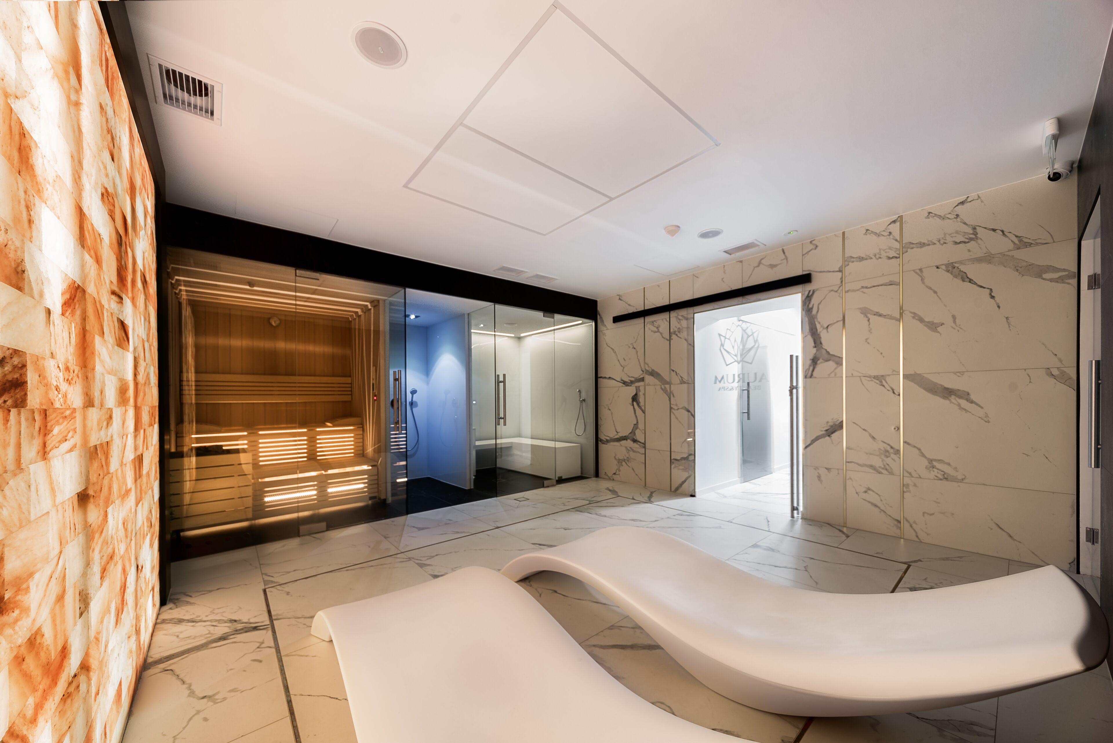 Aurum Aparthotel