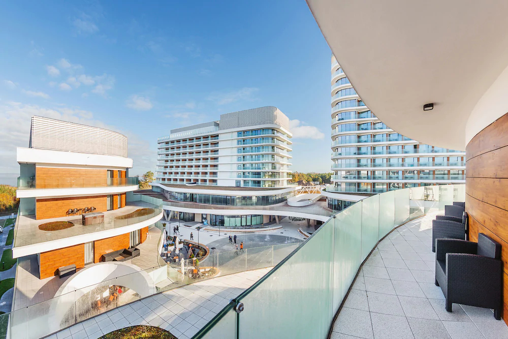 Baltic Park Molo by Sun & Snow