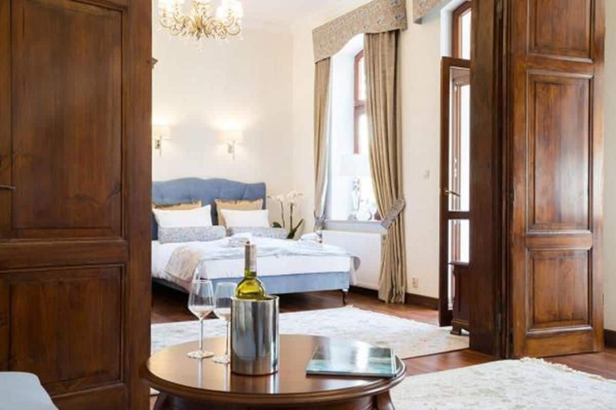 Villa Mistral