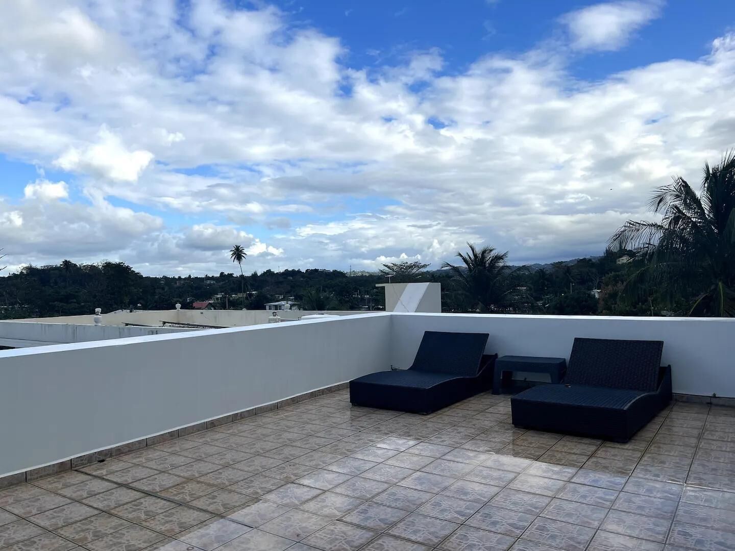Mares Guesthouse