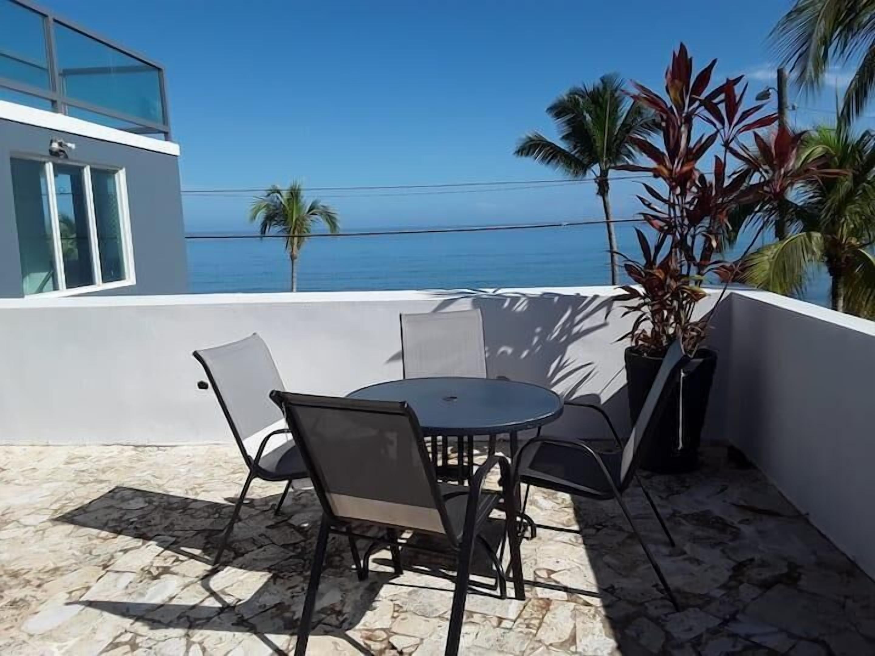 Mares Guesthouse