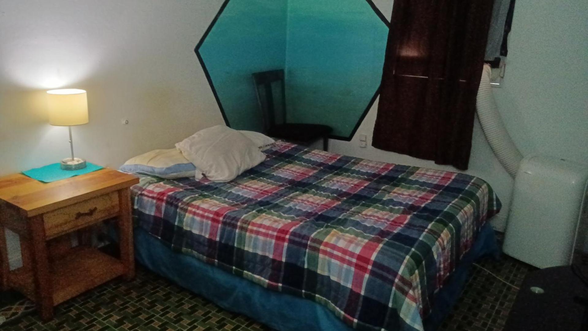 Medusas' Hostel