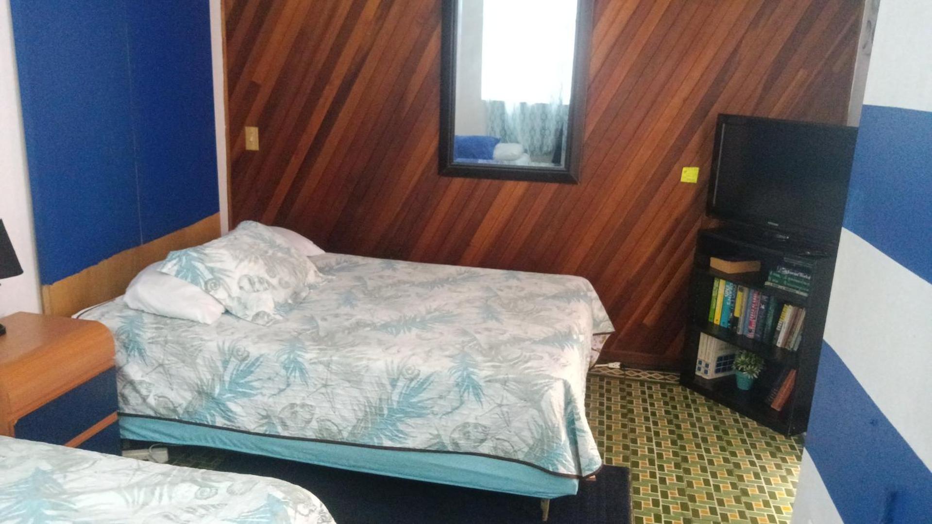 Medusas' Hostel