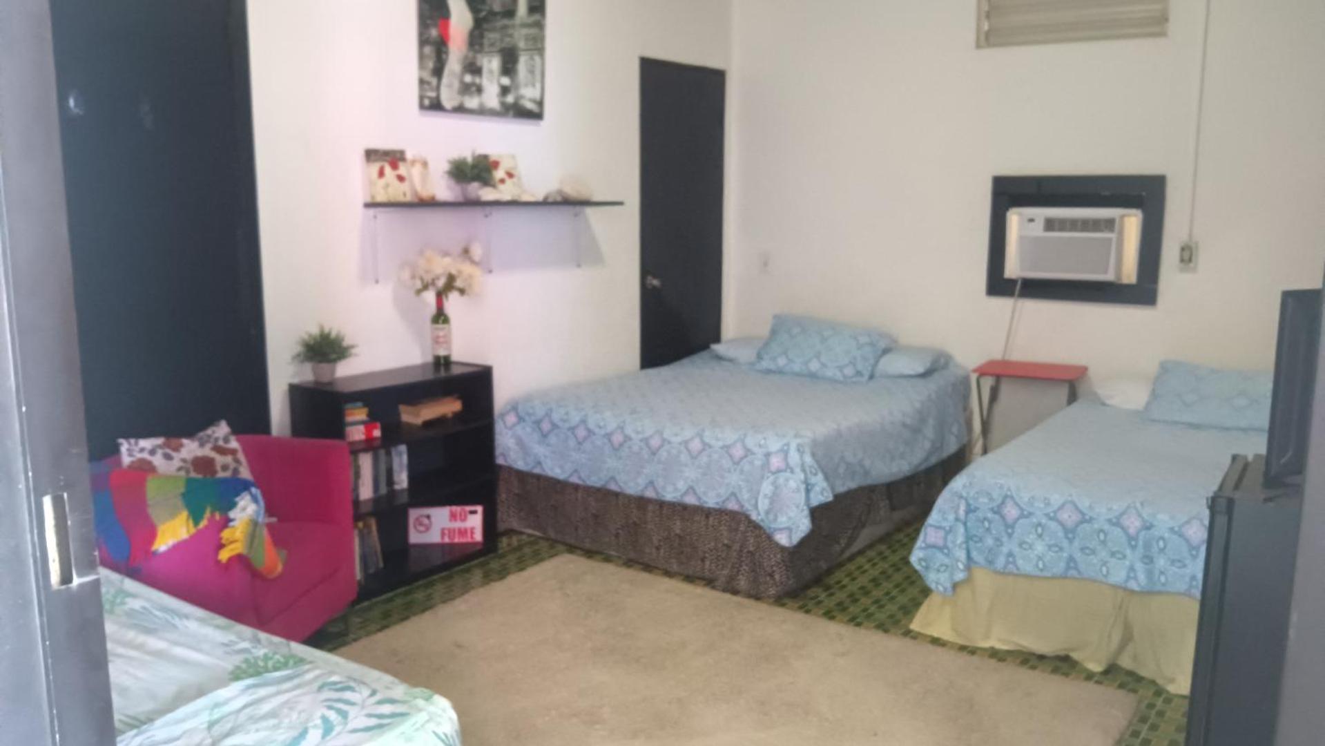 Medusas' Hostel
