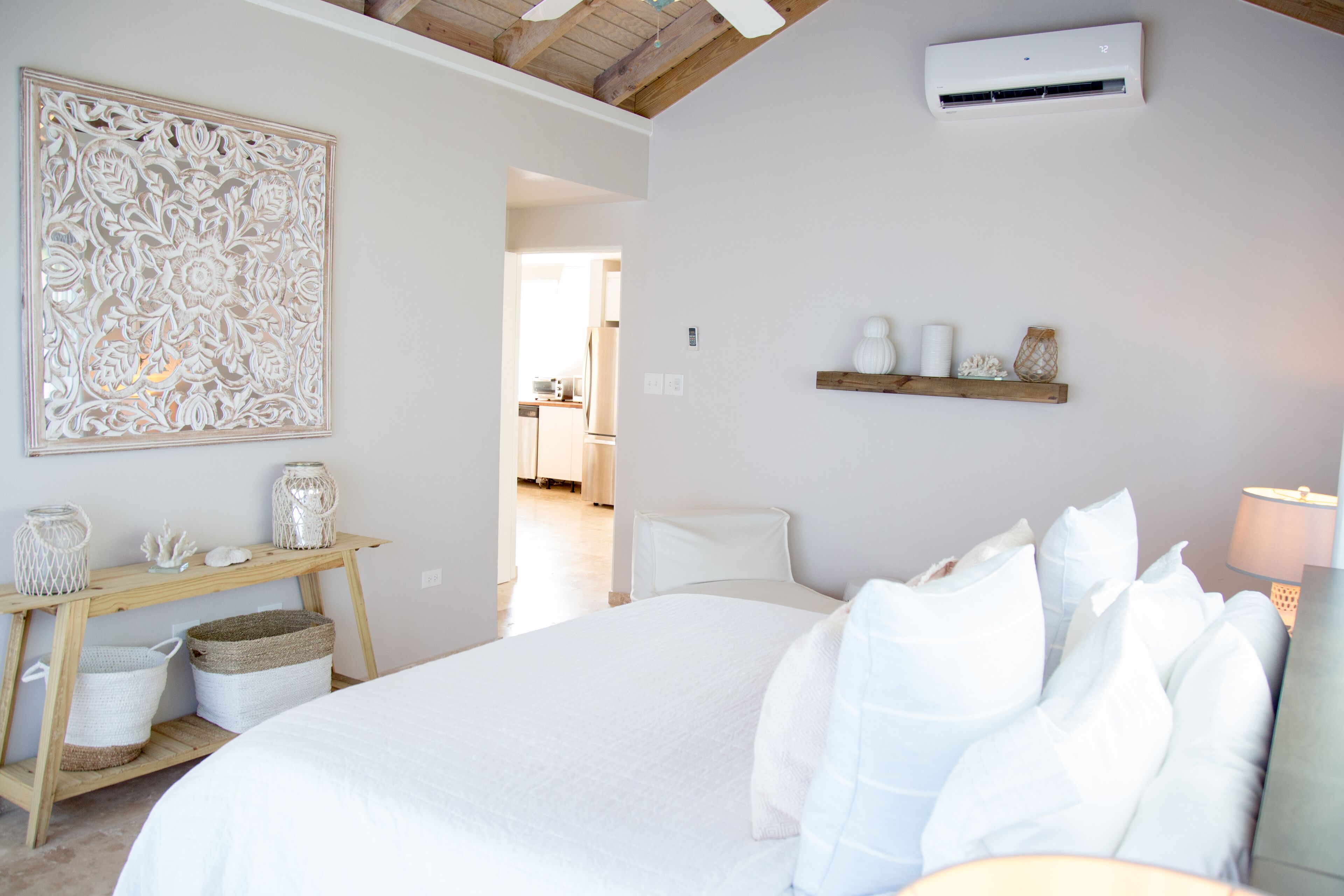 Villa Montana Beach Resort
