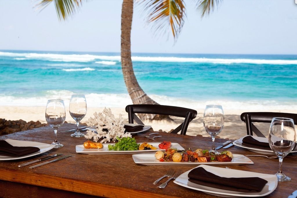 Villa Montana Beach Resort