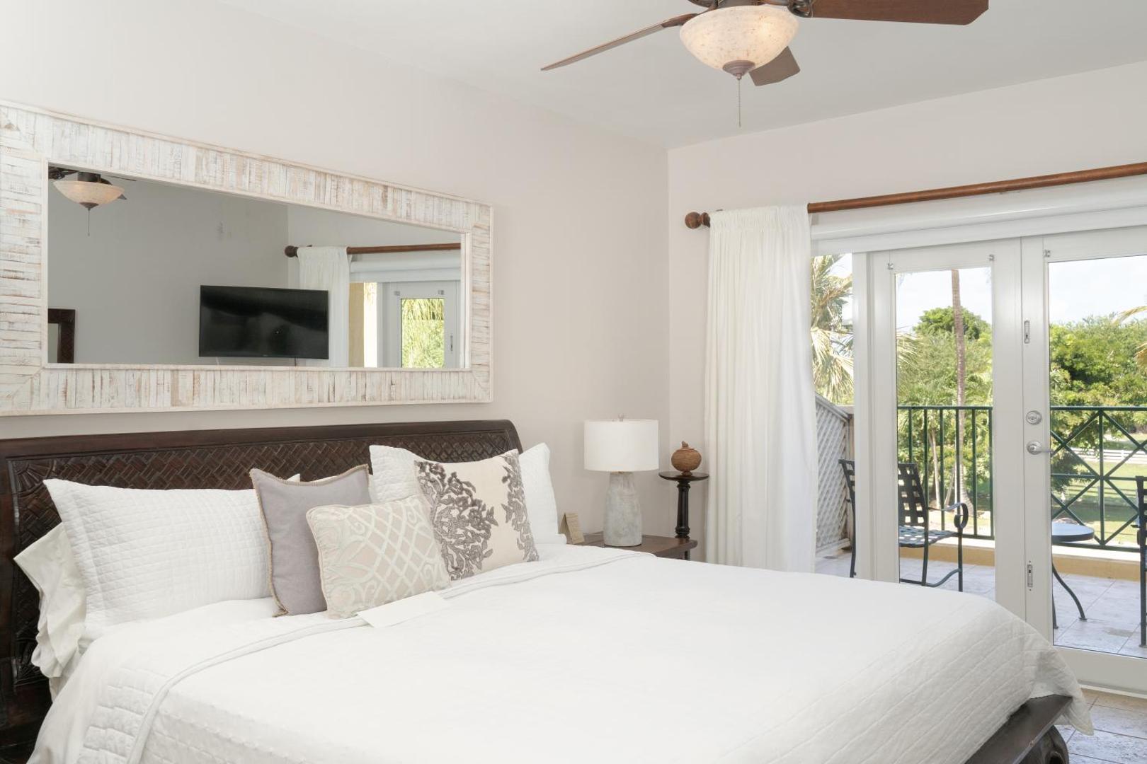 Villa Montana Beach Resort