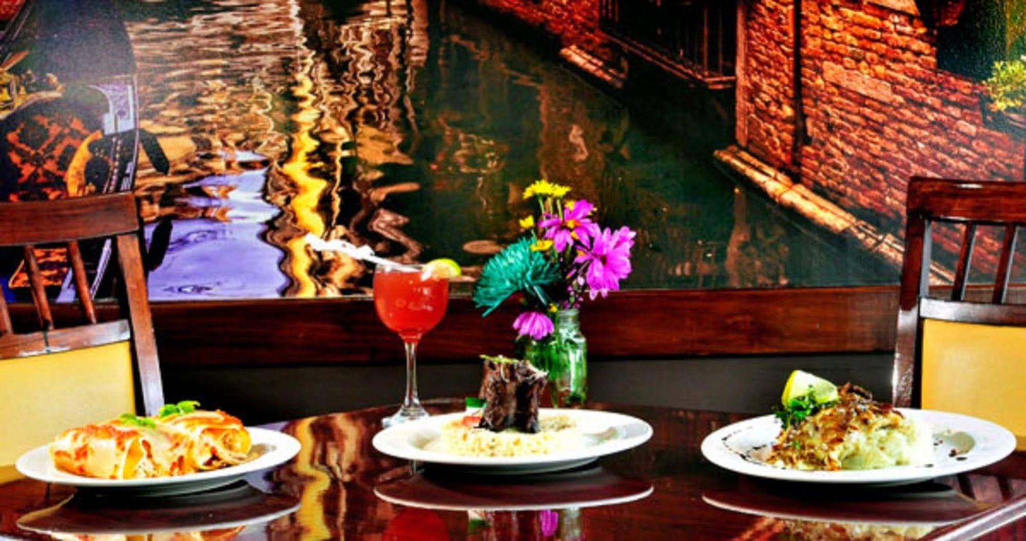 Arecibo Inn