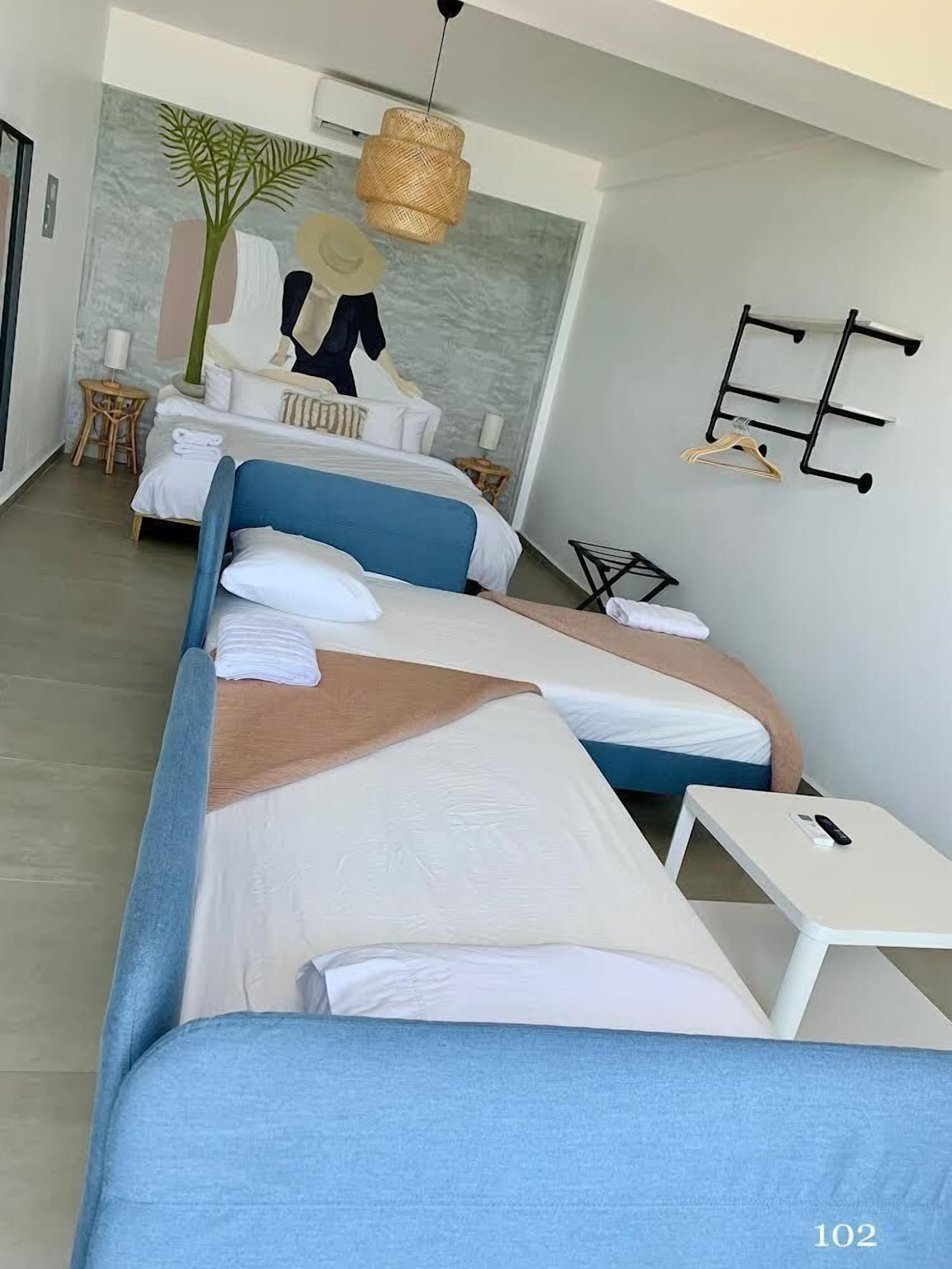Corcega Beachfront Suites