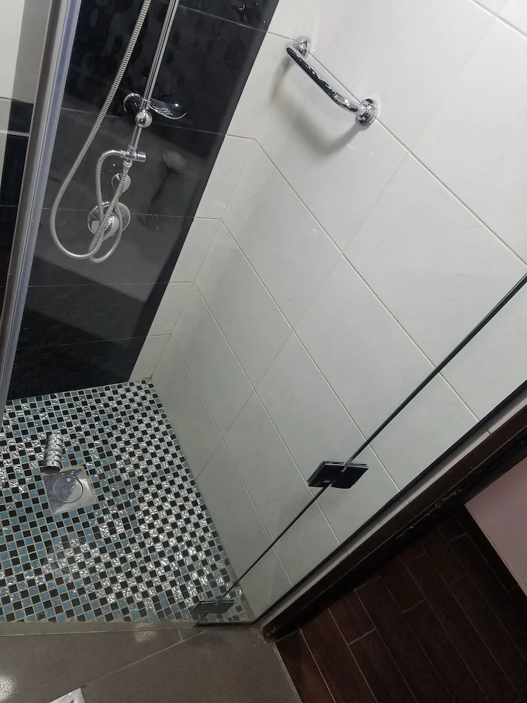 Assaraya Hotel