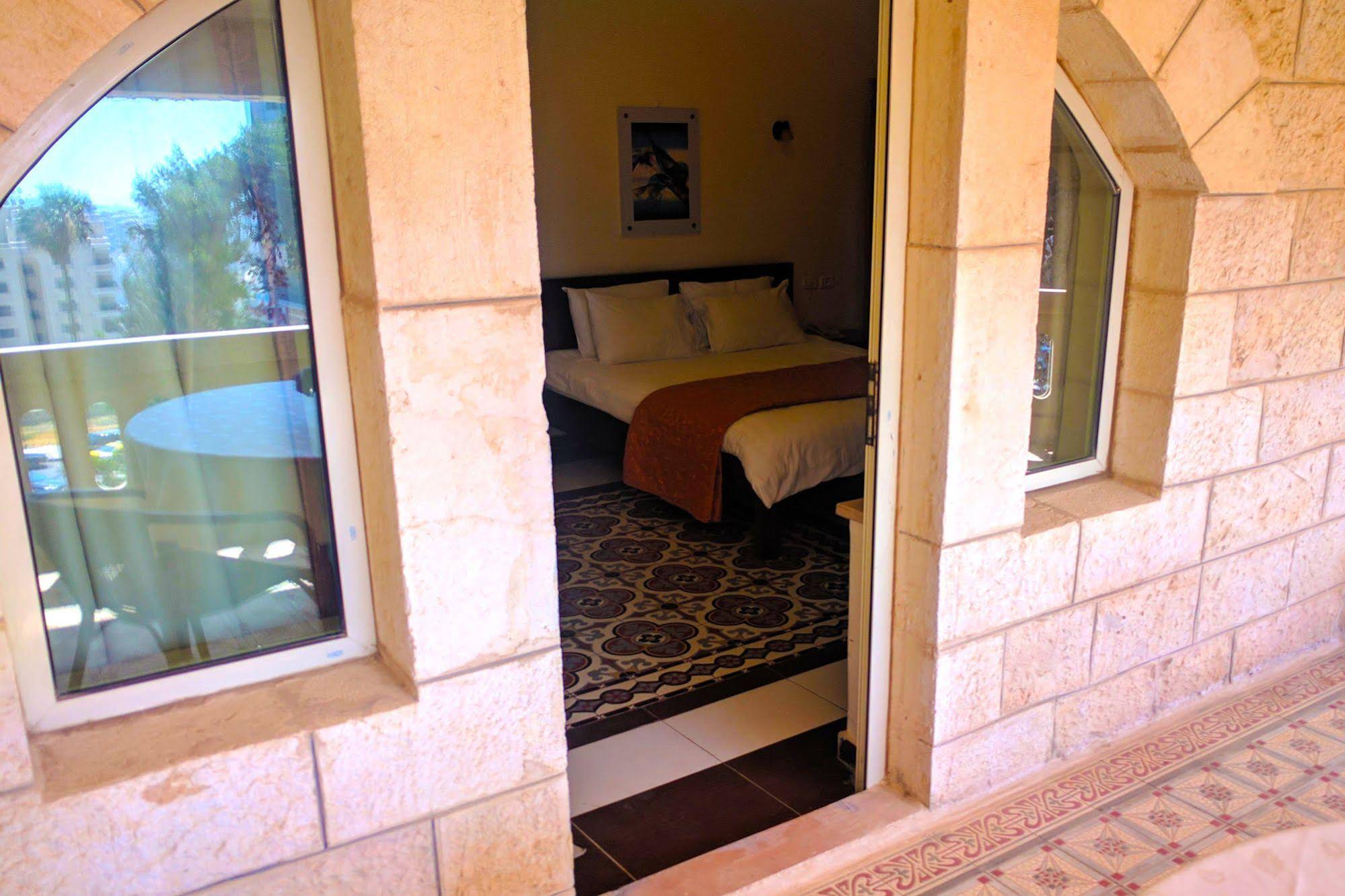 Alhambra Palace Hotel Suites and Resort