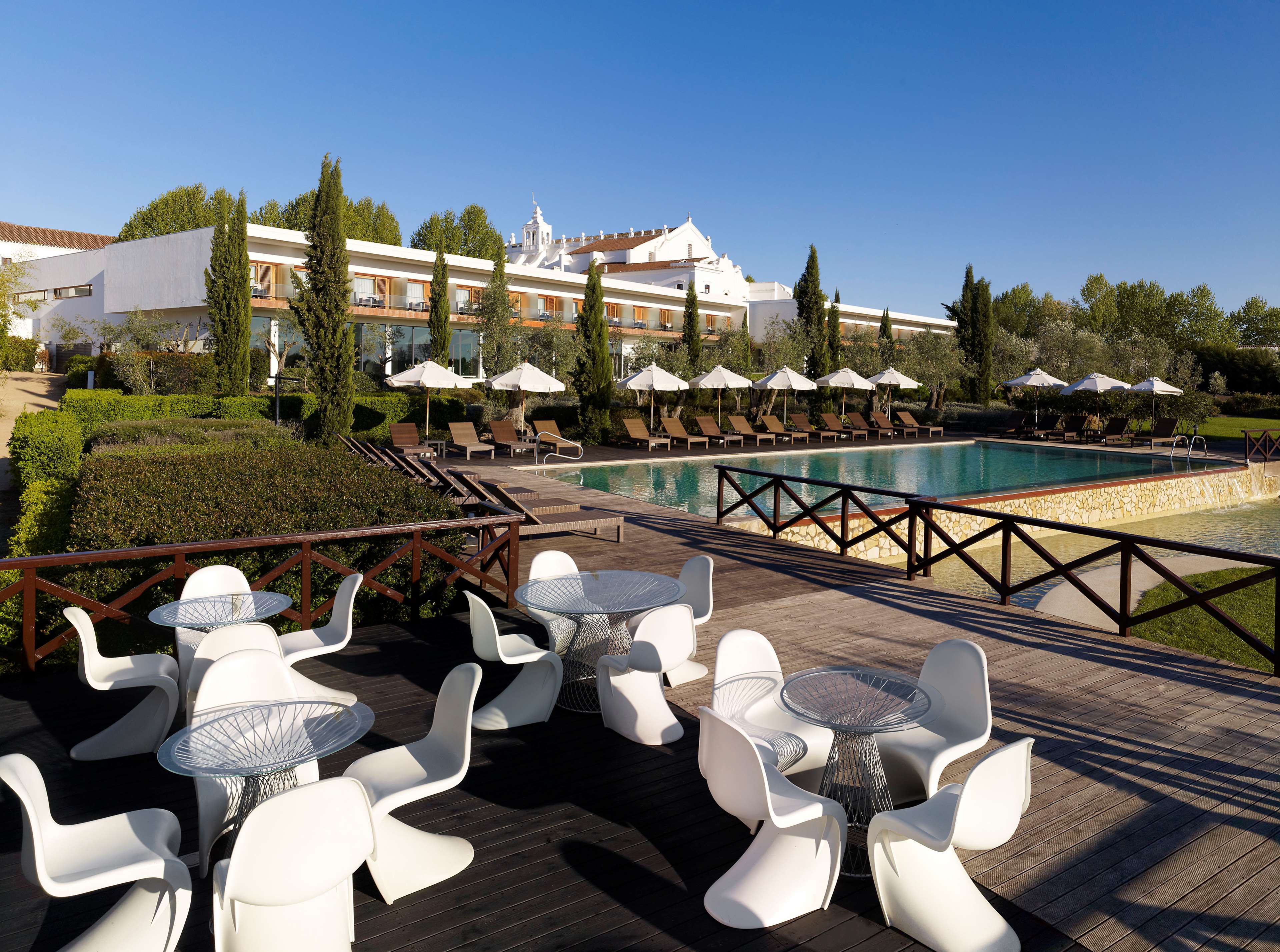 Convento do Espinheiro, Historic Hotel & Spa