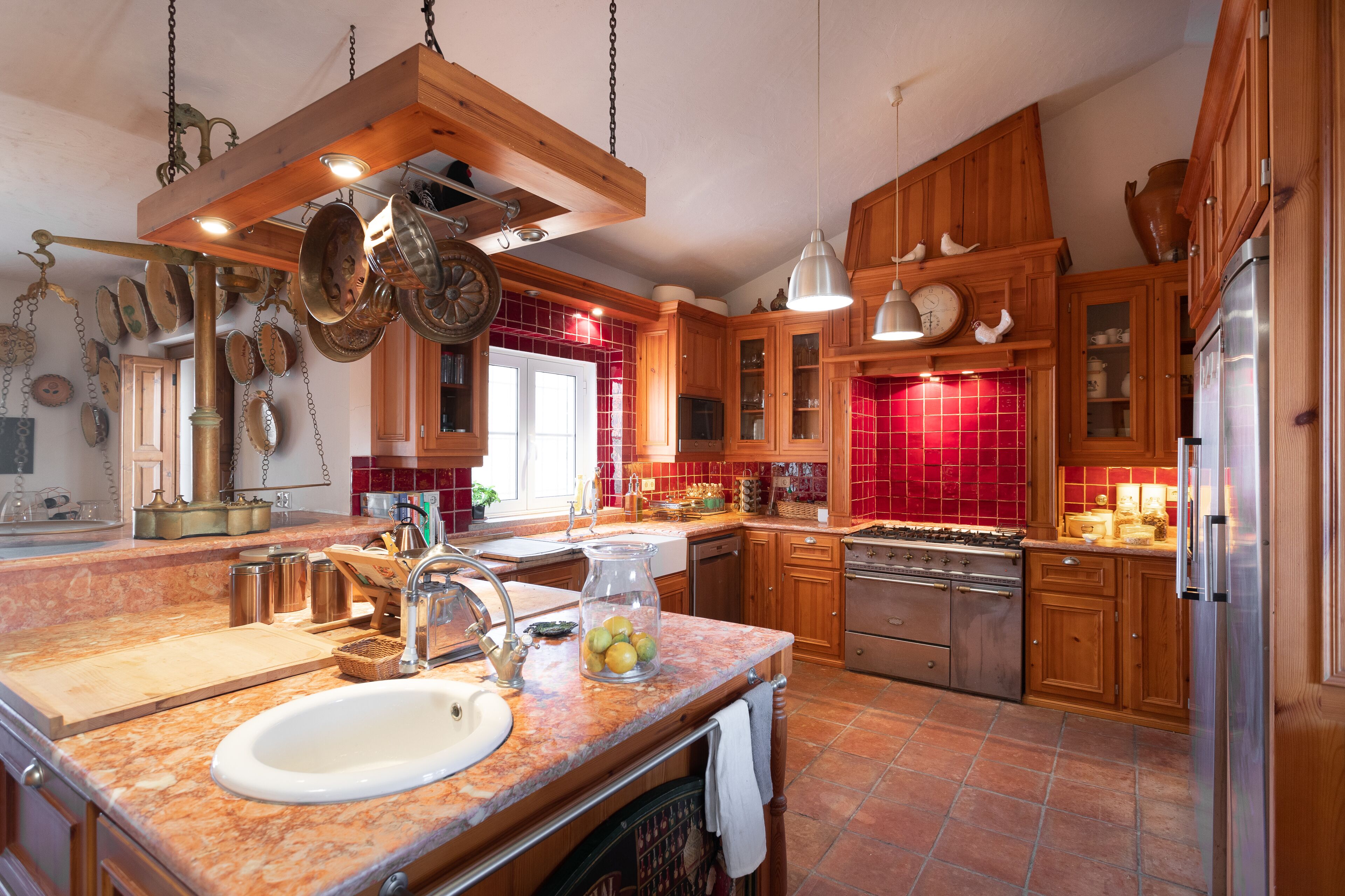 Rosa Estates The Farmhouse & Stables