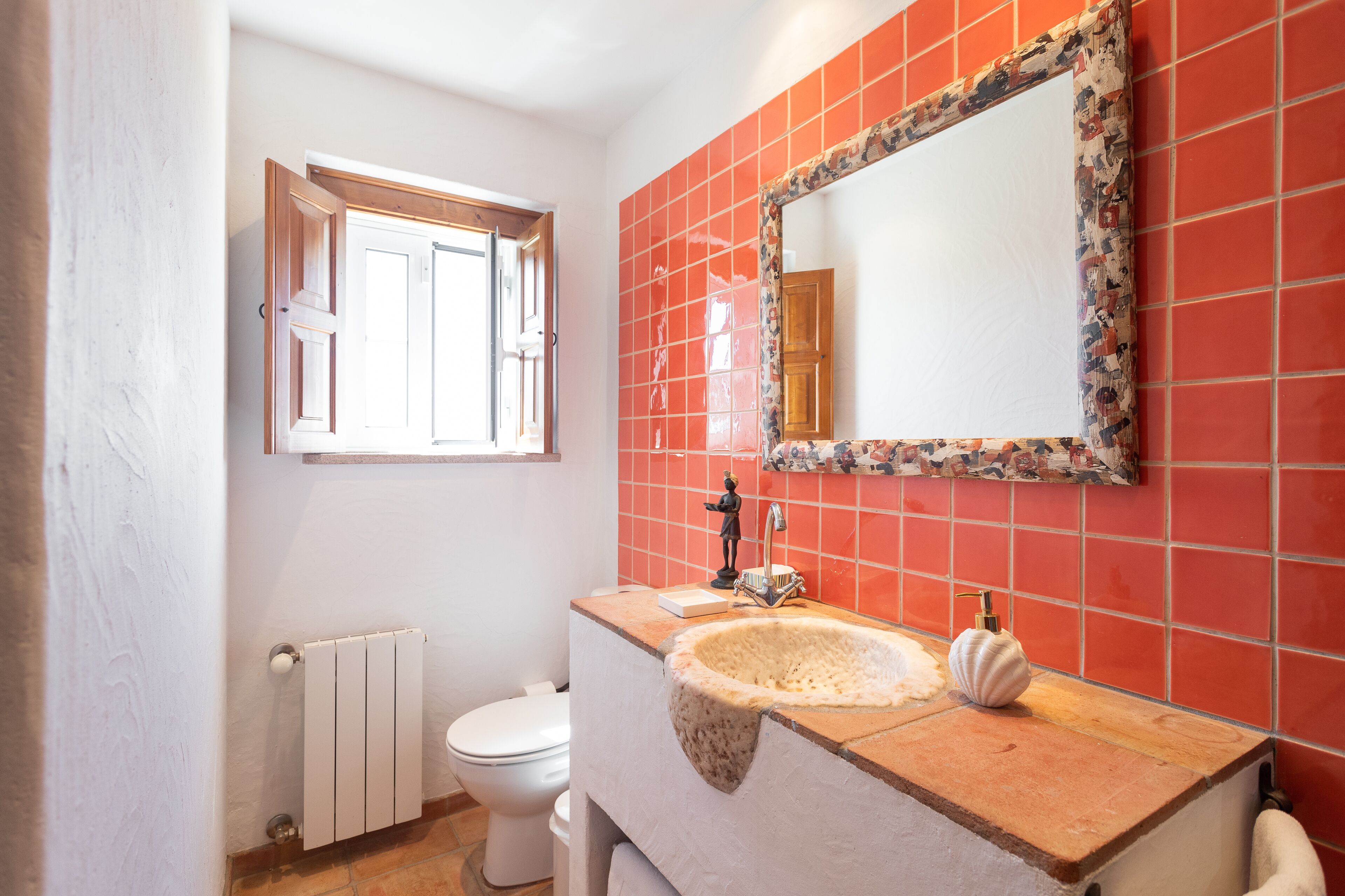 Rosa Estates The Farmhouse & Stables