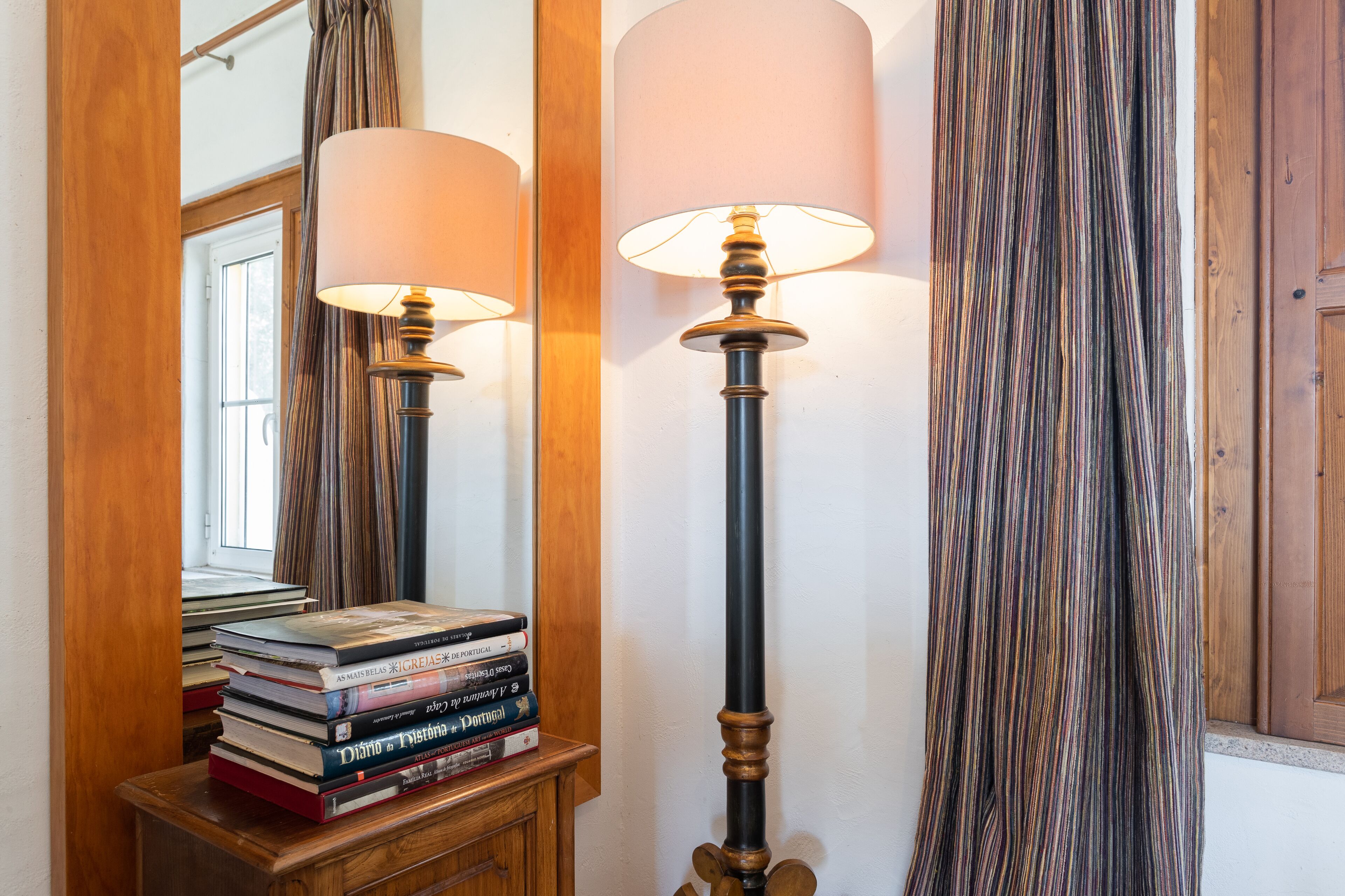 Rosa Estates The Farmhouse & Stables