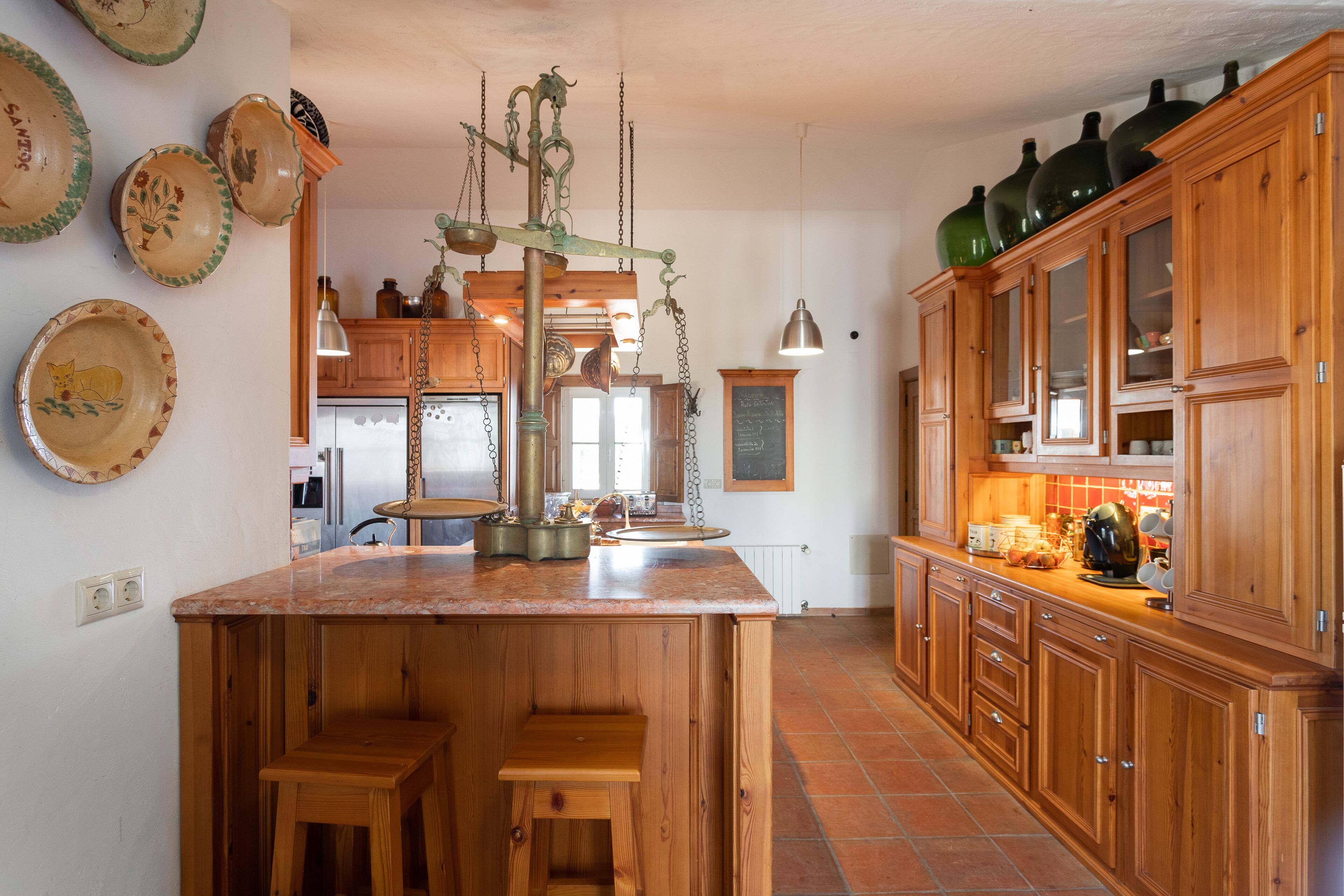 Rosa Estates The Farmhouse & Stables