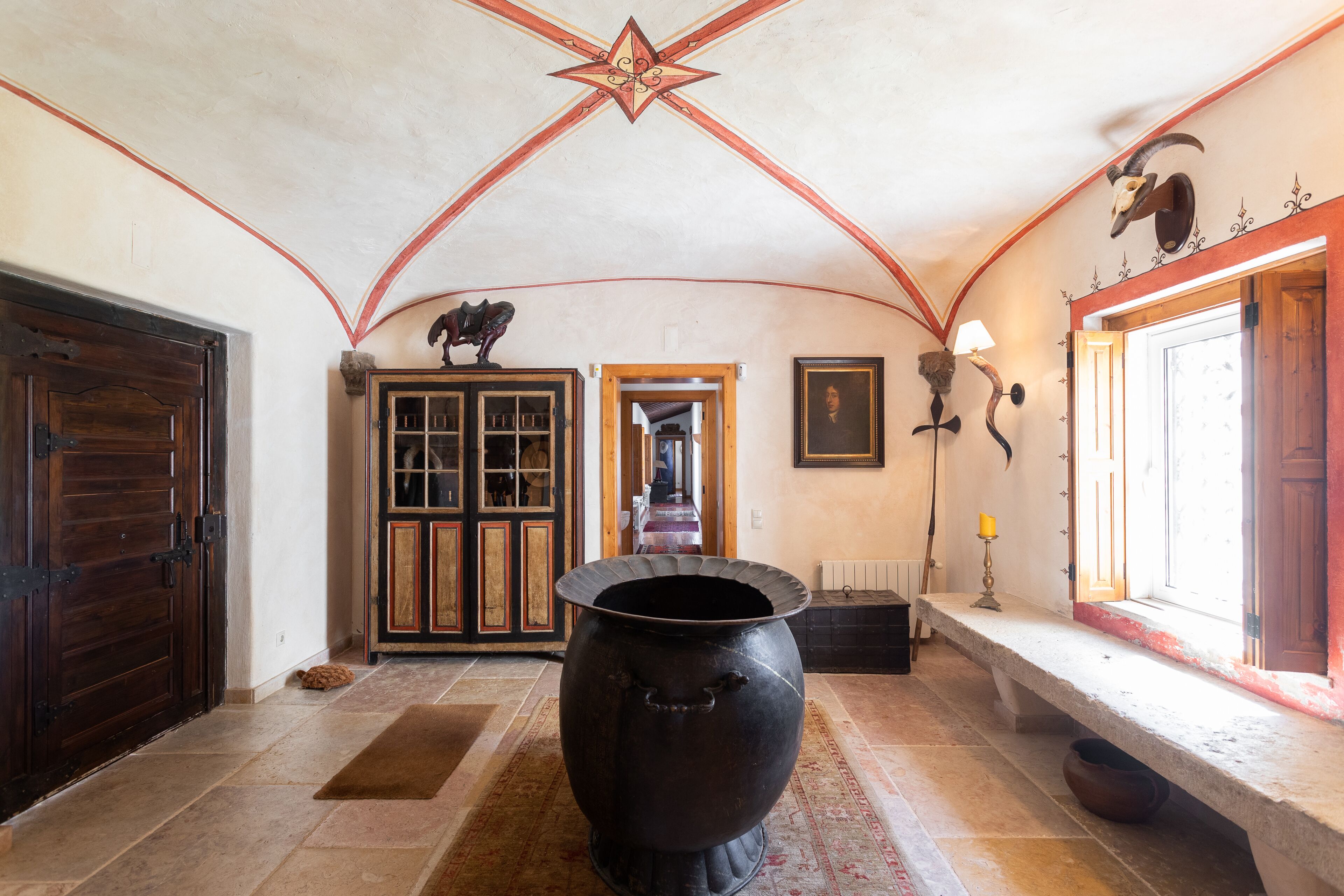 Rosa Estates The Farmhouse & Stables