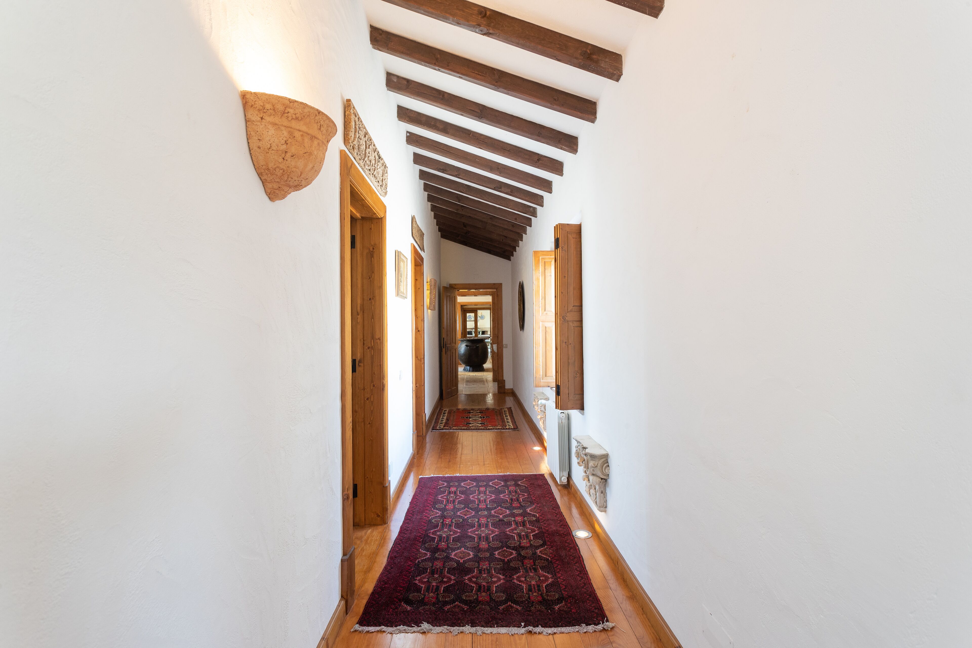 Rosa Estates The Farmhouse & Stables