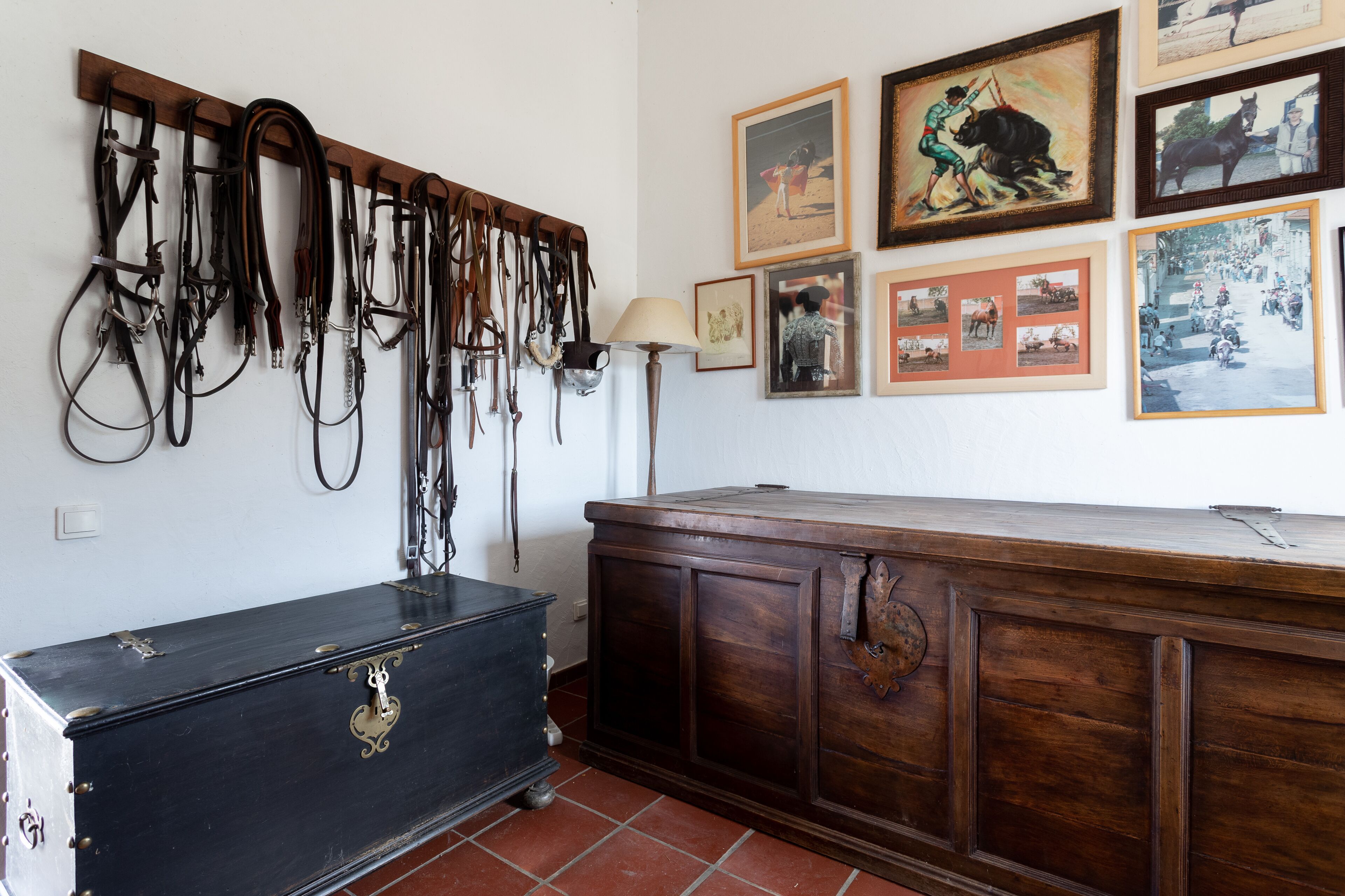 Rosa Estates The Farmhouse & Stables
