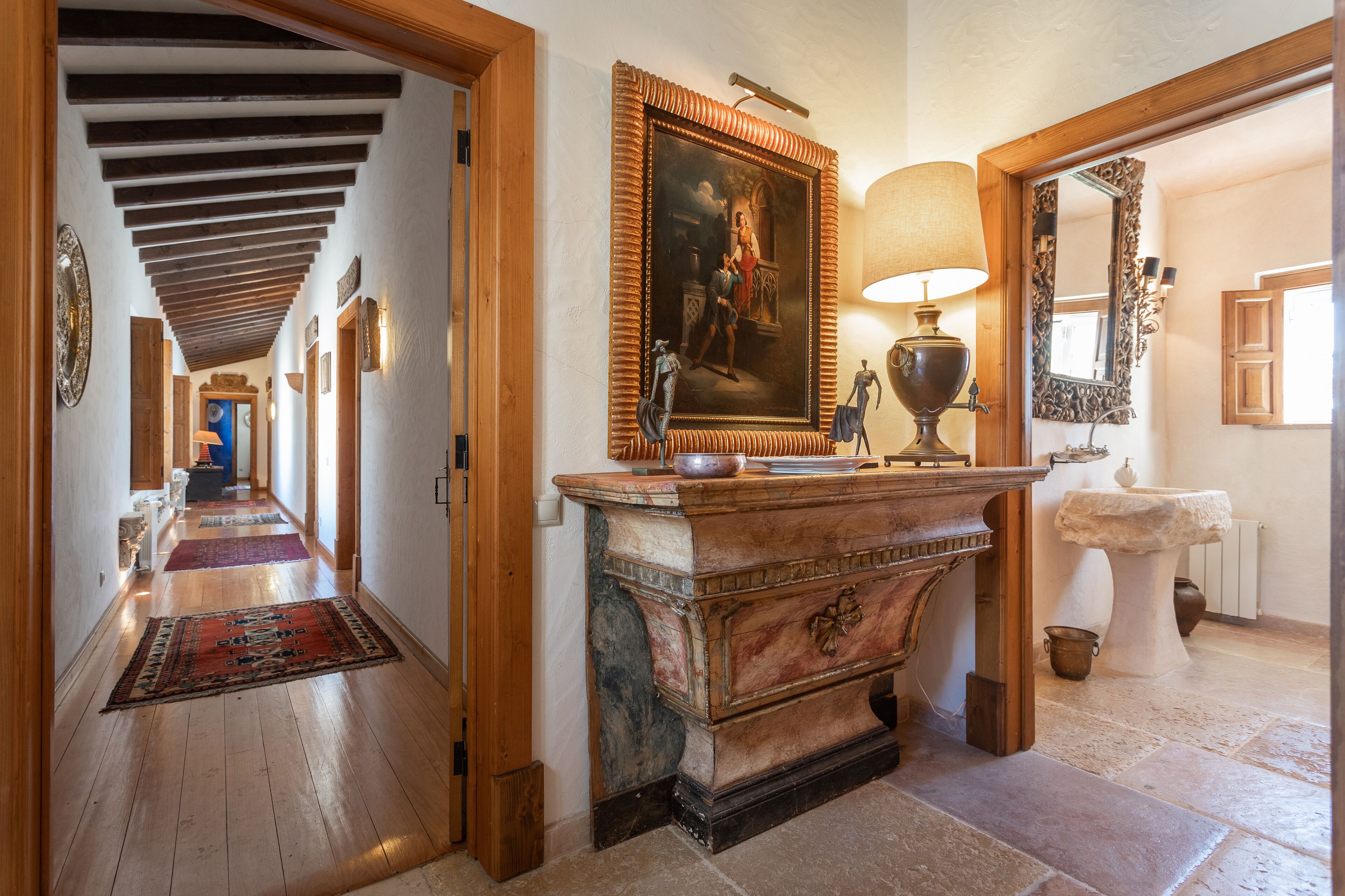 Rosa Estates The Farmhouse & Stables