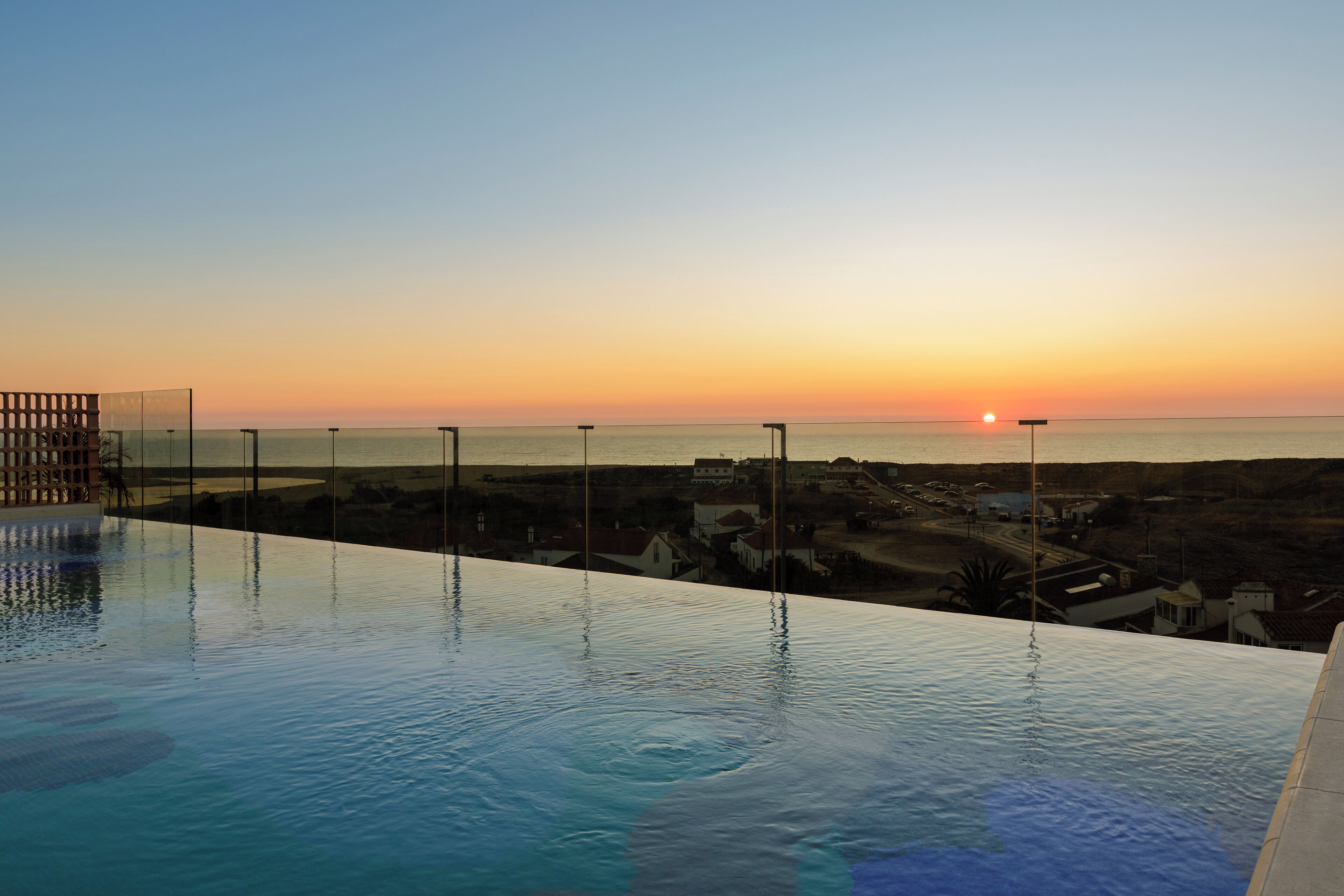 Amarello Hotel Praia Santo Andre, Tapestry Collection Hilton