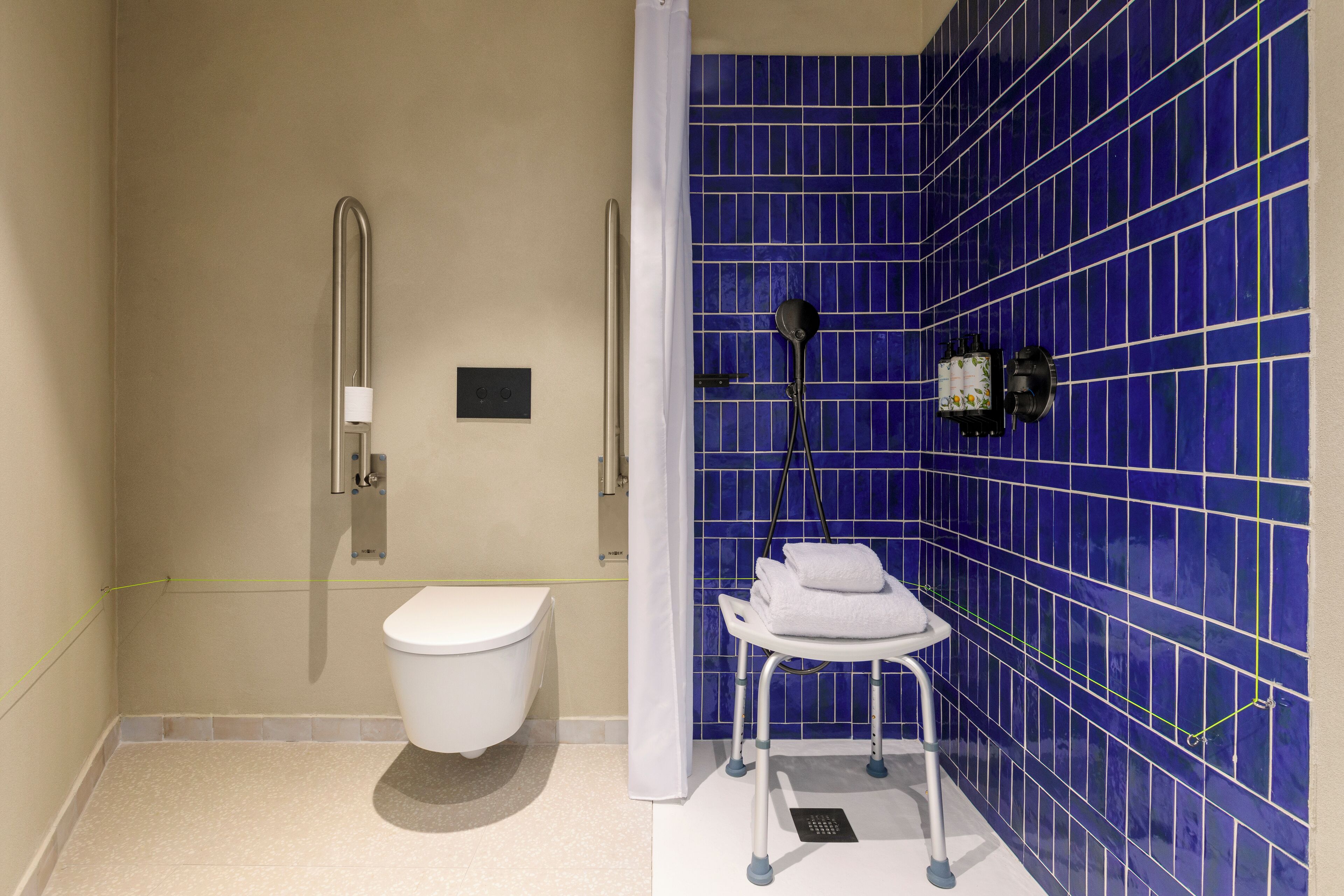 Amarello Hotel Praia Santo Andre, Tapestry Collection Hilton