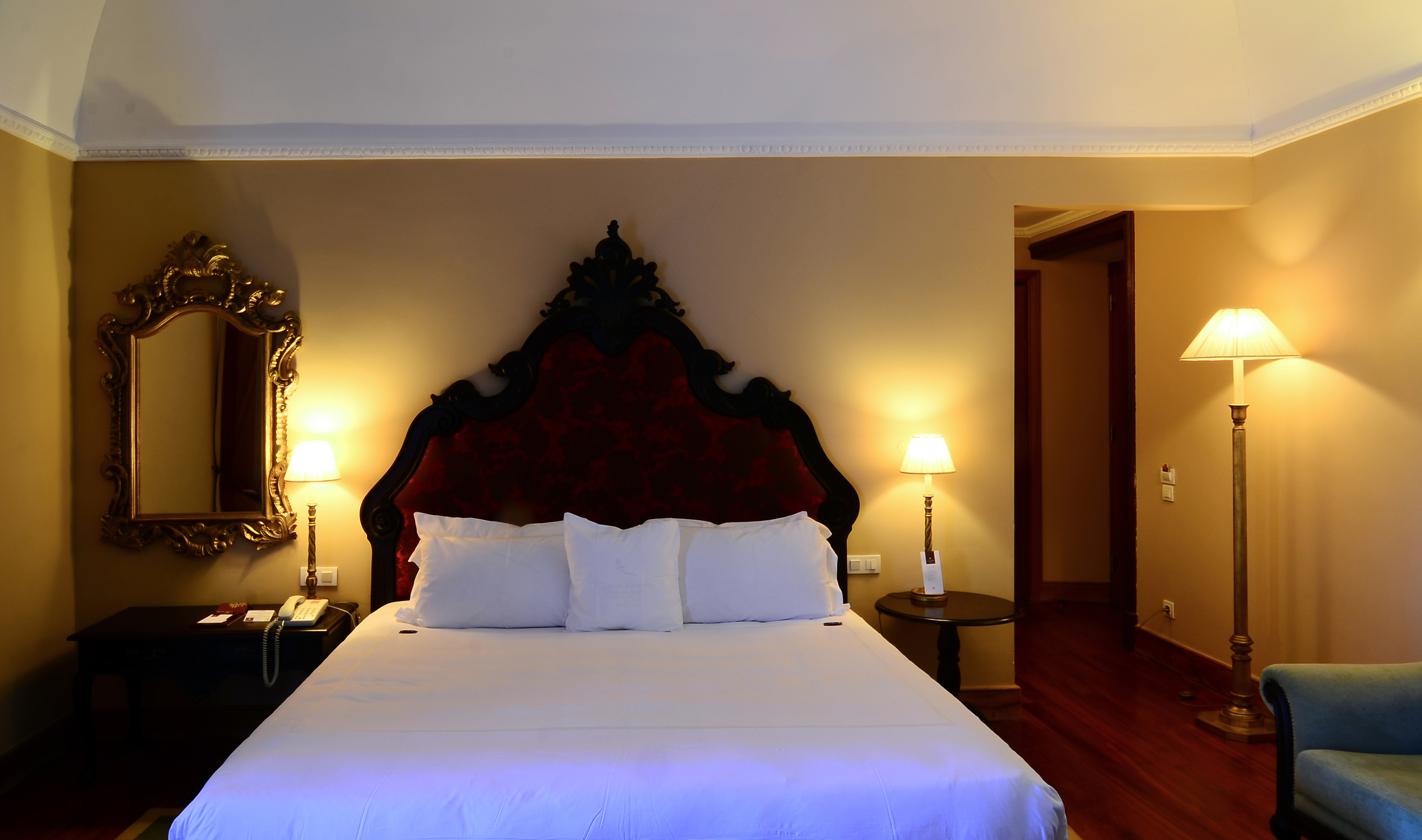 Convento do Espinheiro, Historic Hotel & Spa