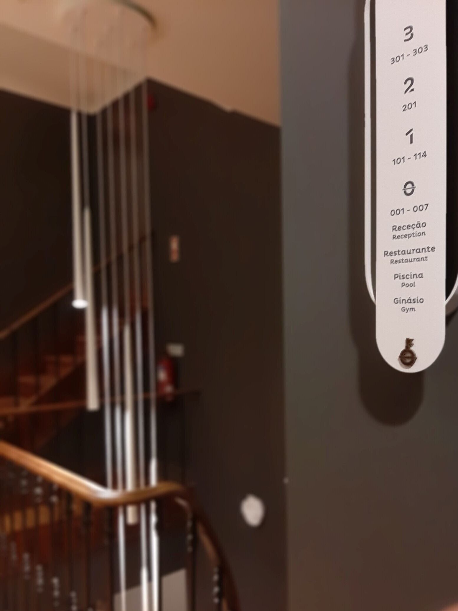 Moura Suites Hotel