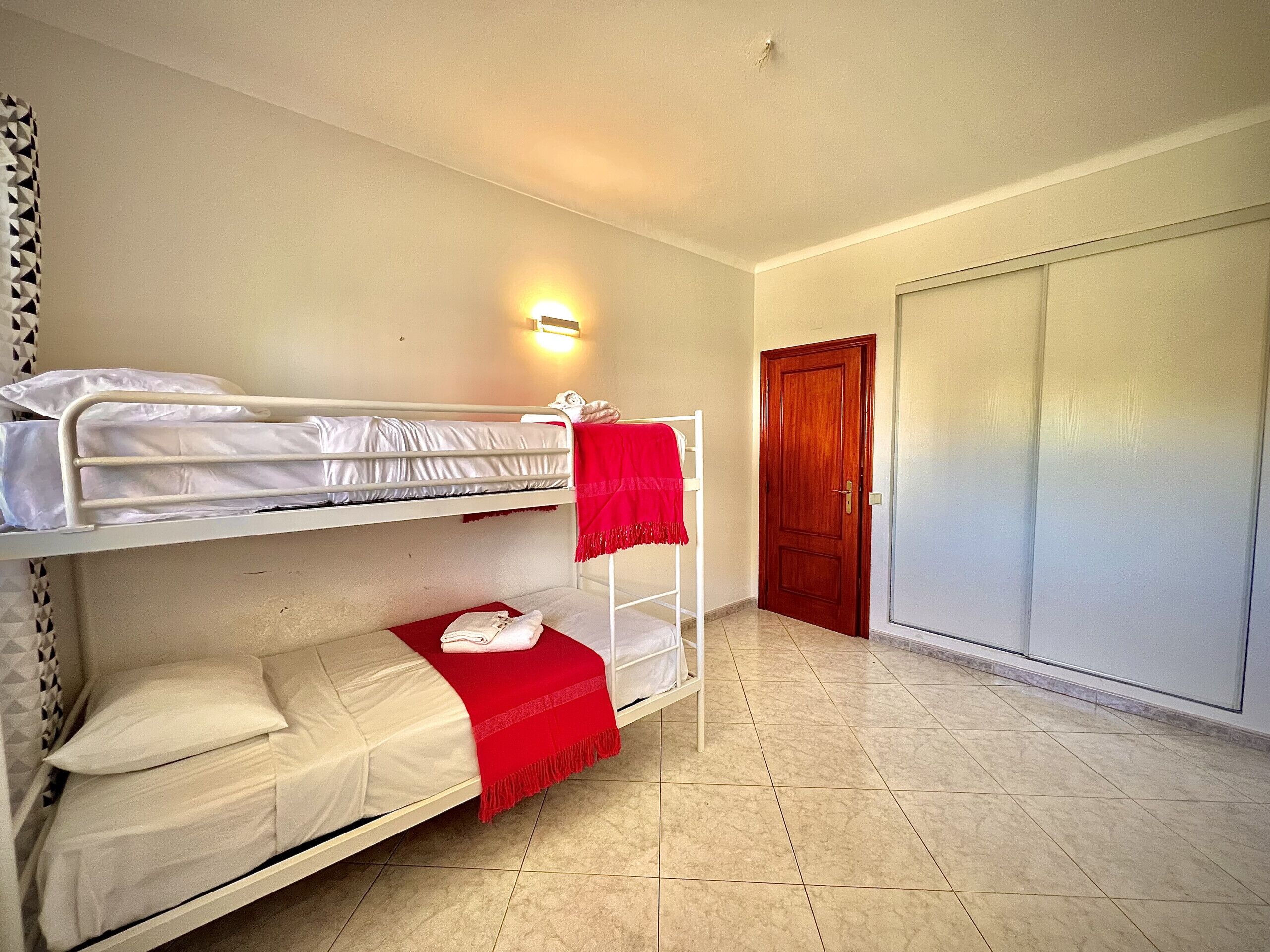 Albufeira Marina SOL With Pool by Homing