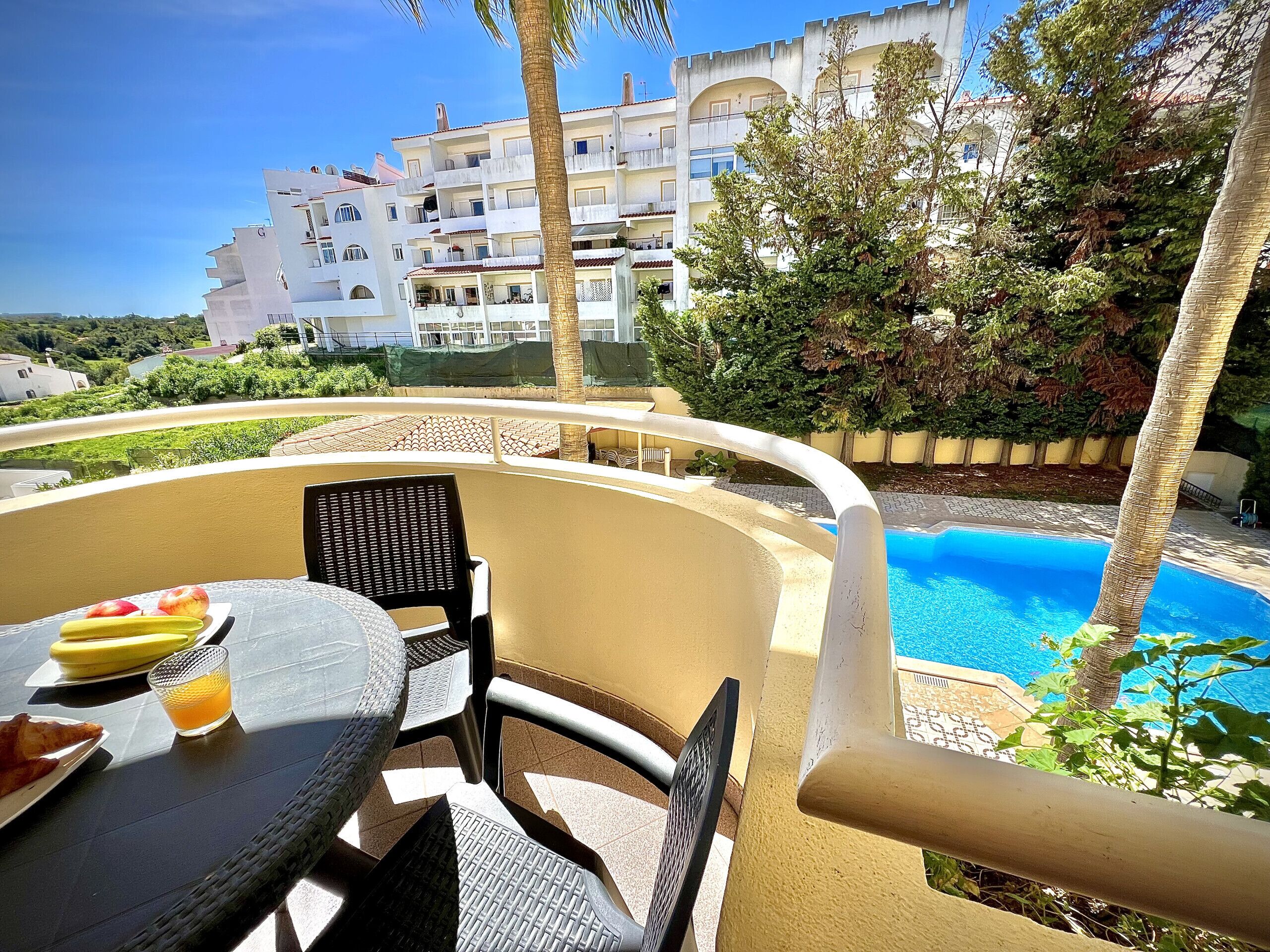 Albufeira Marina SOL With Pool by Homing