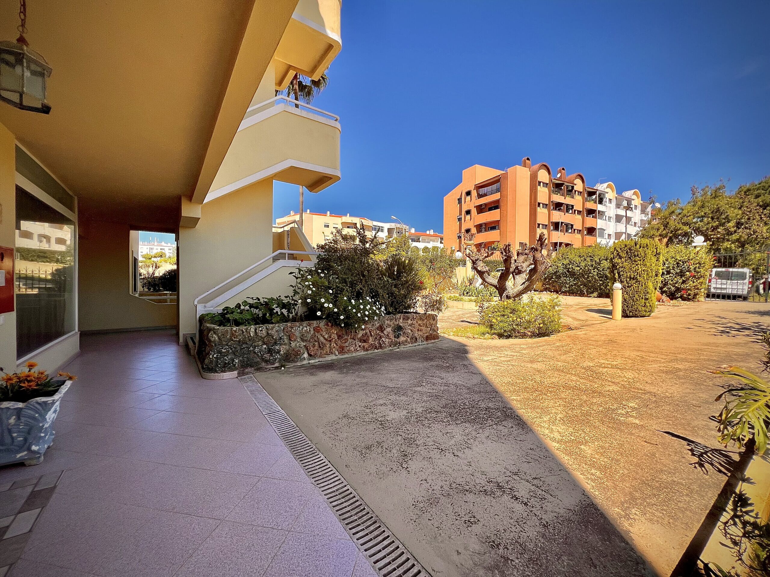 Albufeira Marina SOL With Pool by Homing