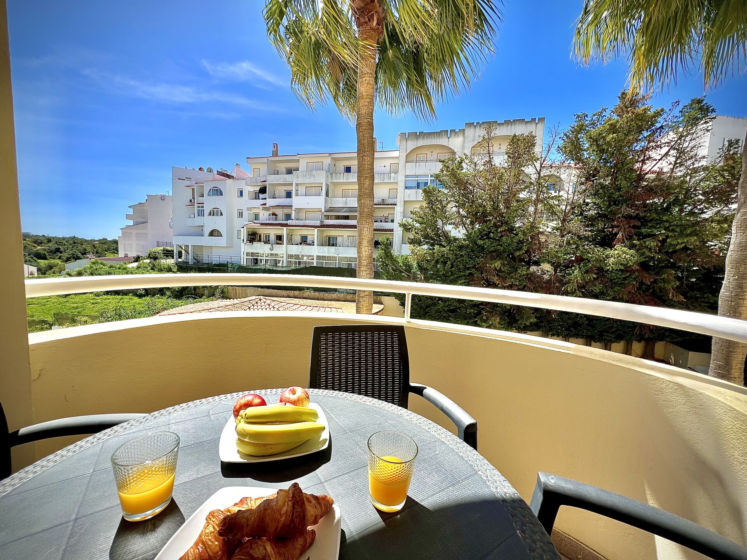 Albufeira Marina SOL With Pool by Homing