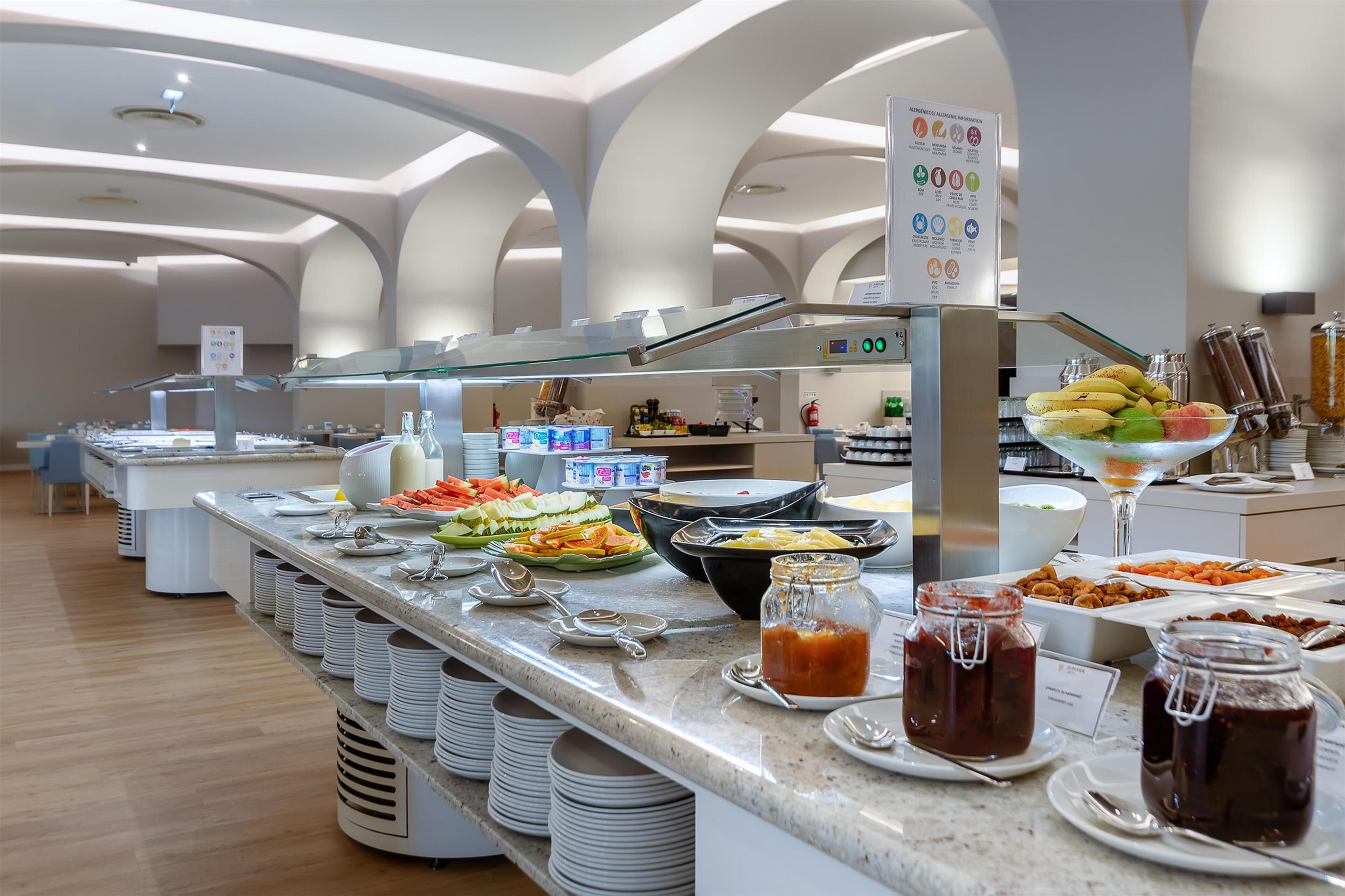 Jupiter Albufeira Hotel - Family & Fun